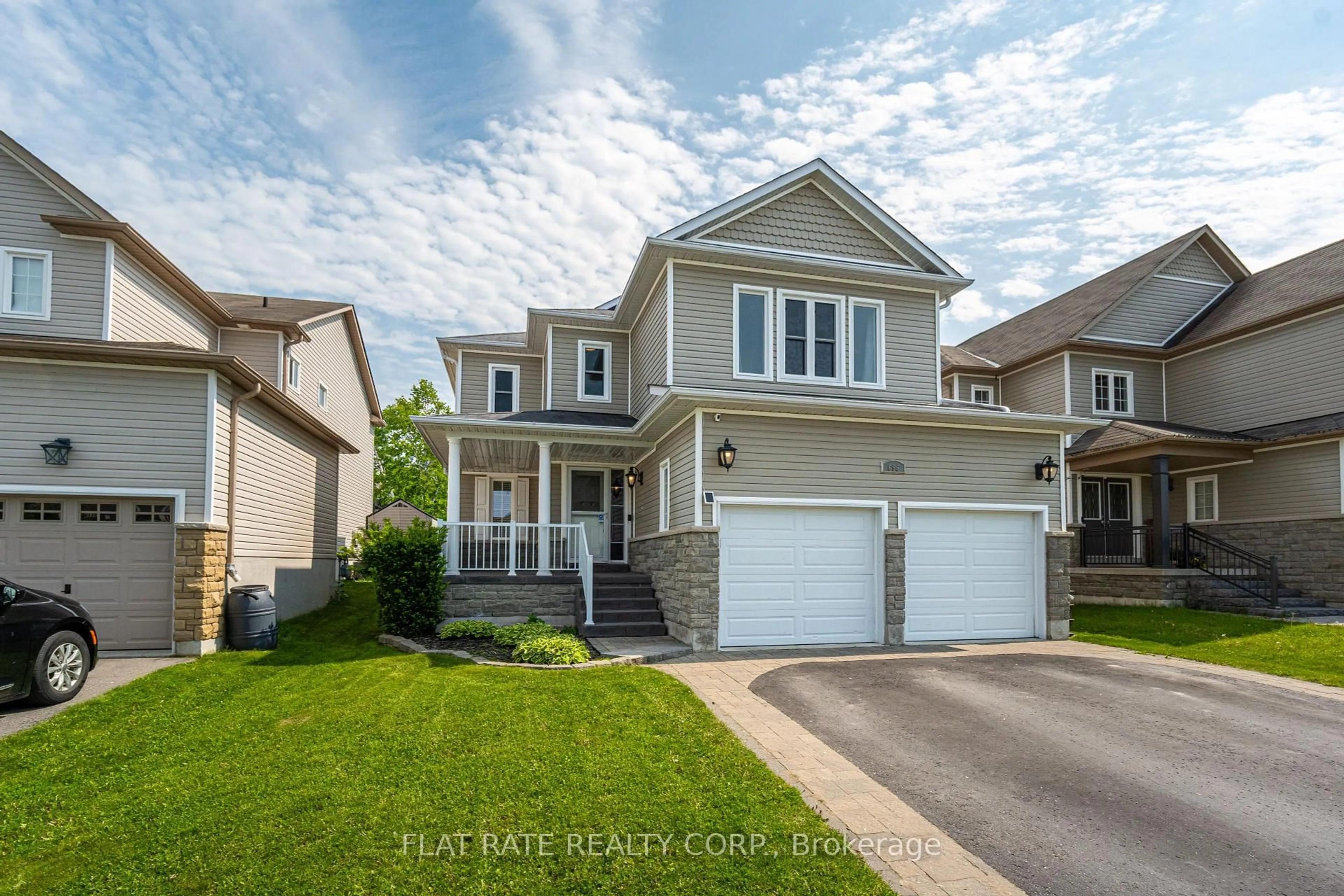 Home with vinyl exterior material, street for 696 Tully Cres, Peterborough West Ontario K9K 0A9