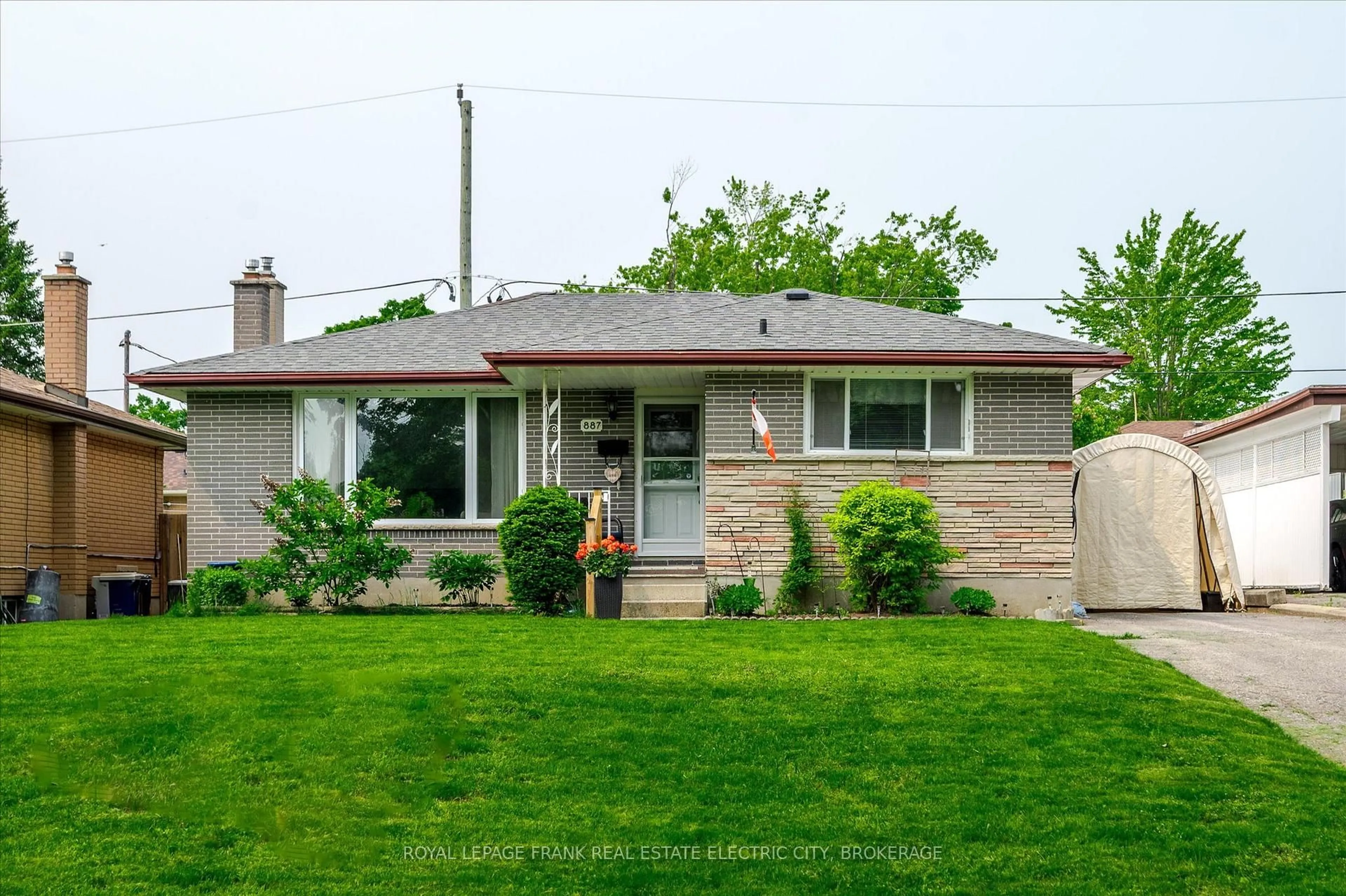 Unknown for 887 Westdale Ave, Peterborough Ontario K9H 6C5