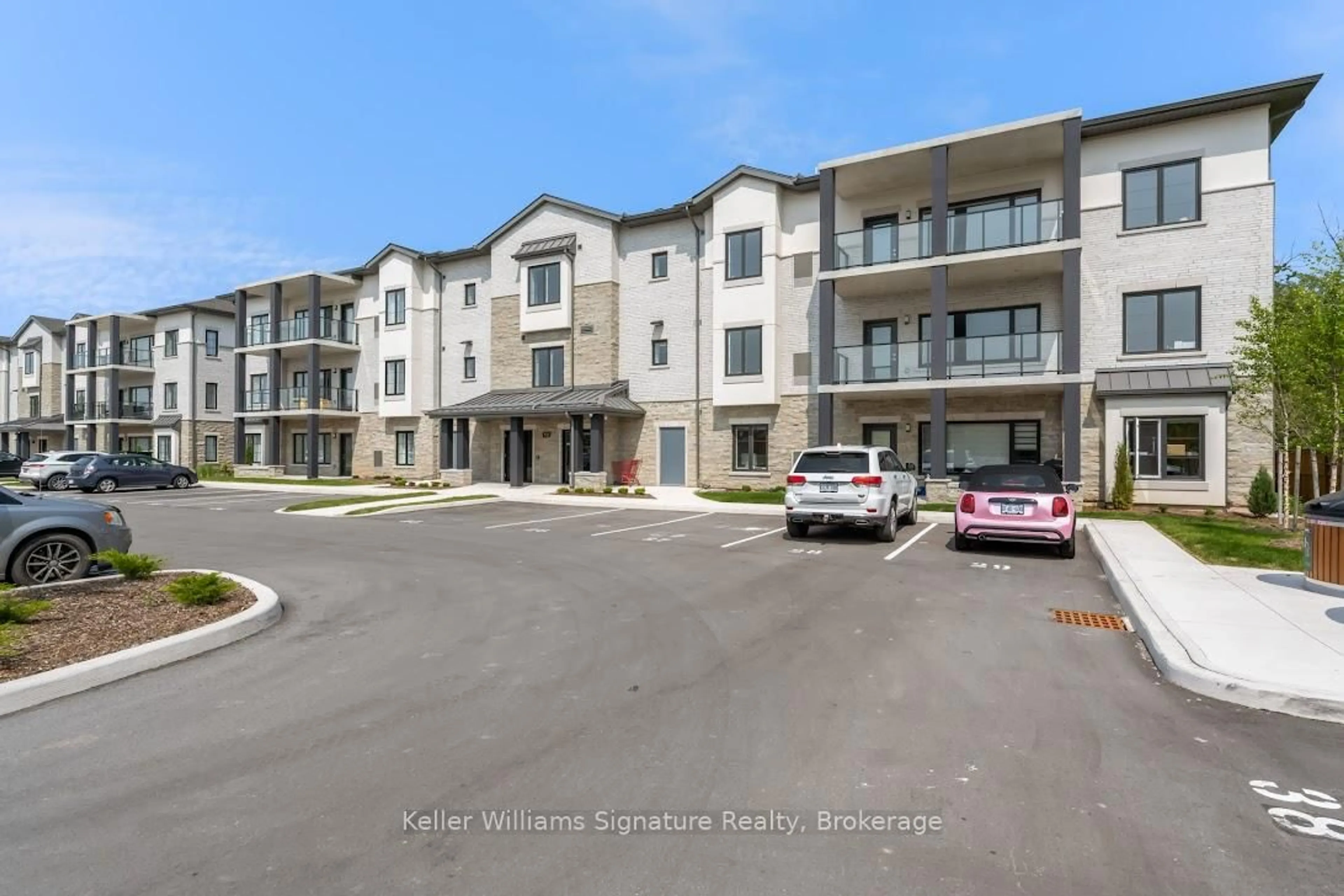 Unknown for 123 Lincoln St #307, Welland Ontario L3C 0L8