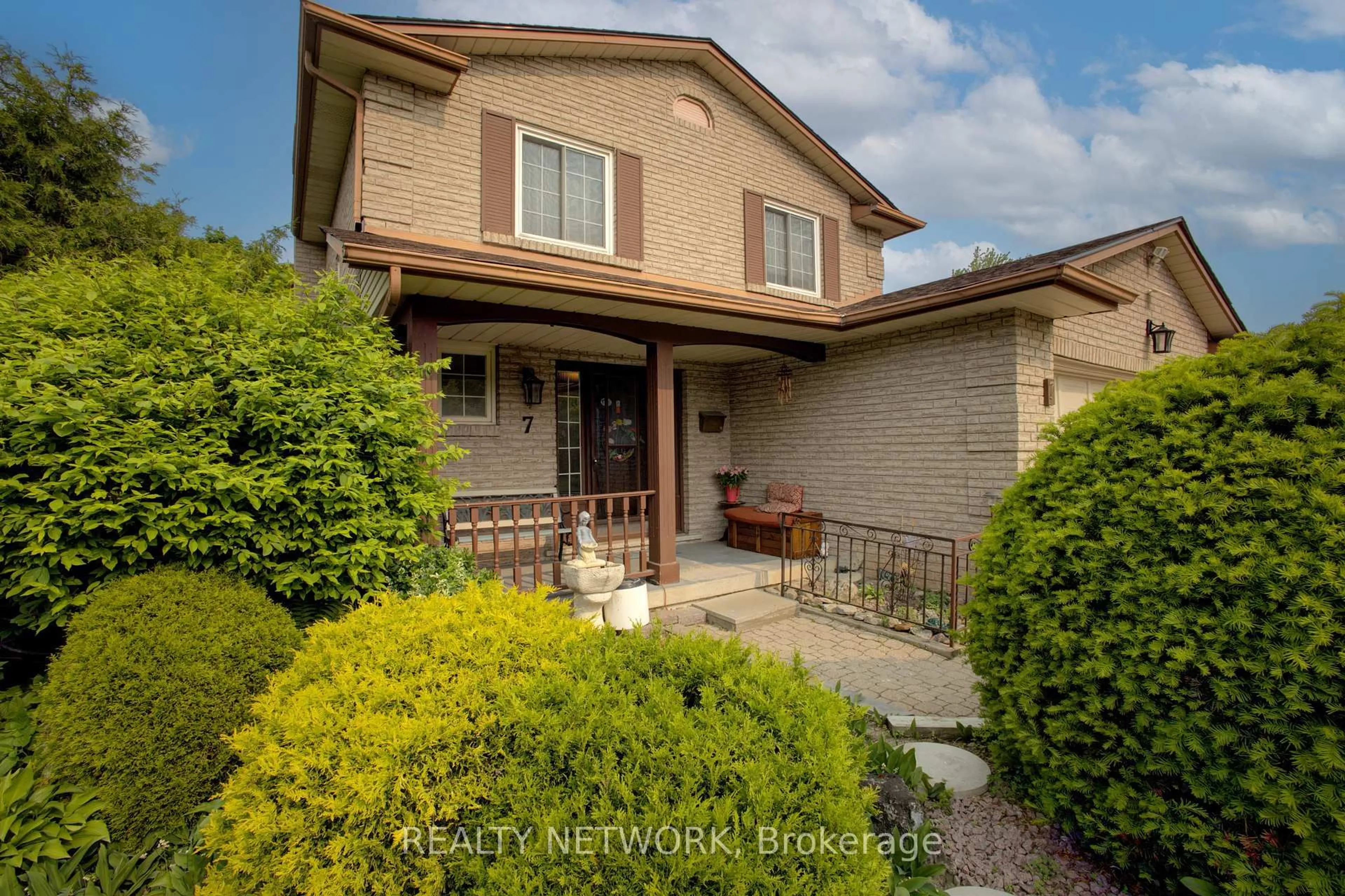 Home with brick exterior material, street for 7 Flamingo Dr, Hamilton Ontario L9A 4X6