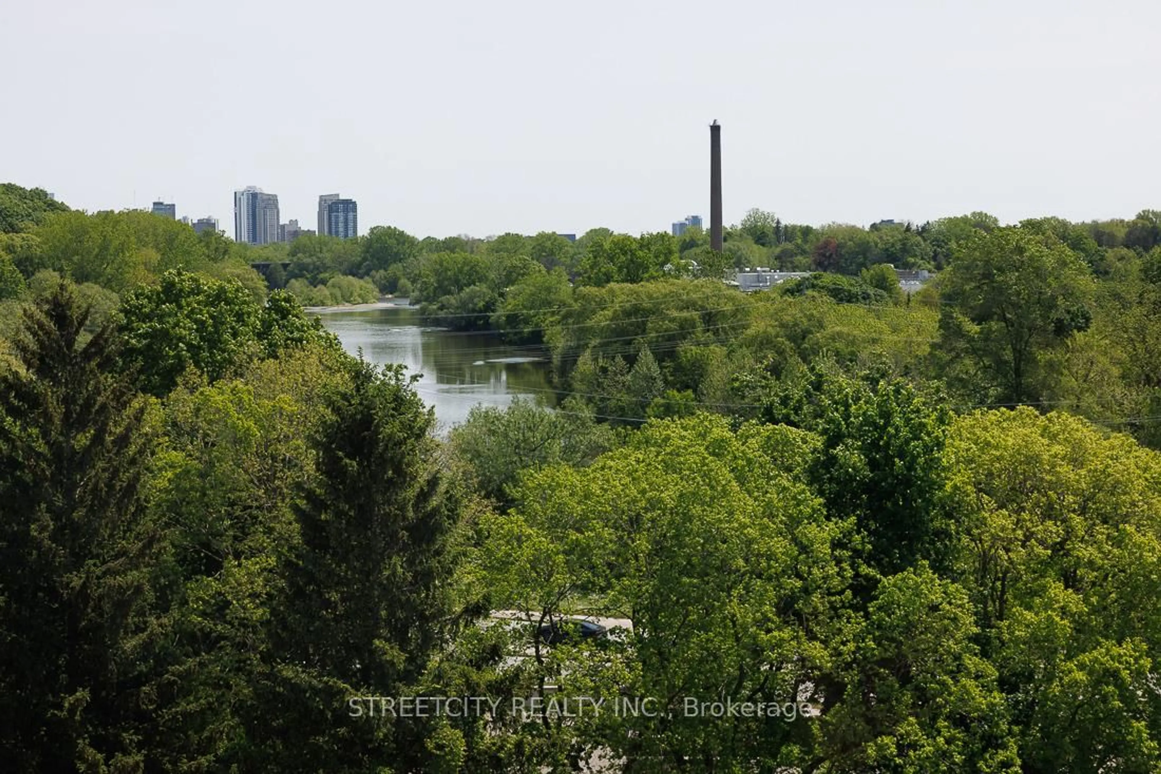 Blurry image for 521 Riverside Dr #608, London North Ontario N6H 5E2