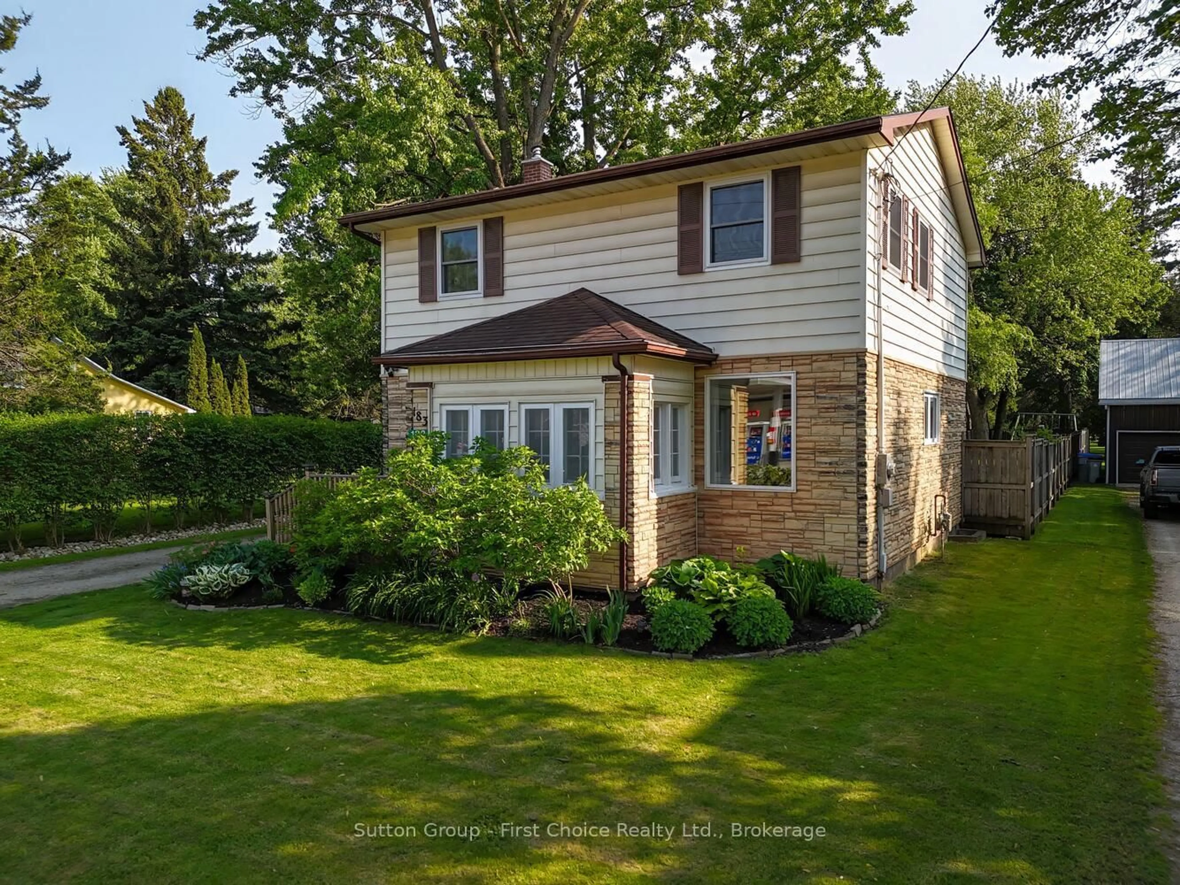 Unknown for 183 Huron Rd, Perth South Ontario N0K 1X0