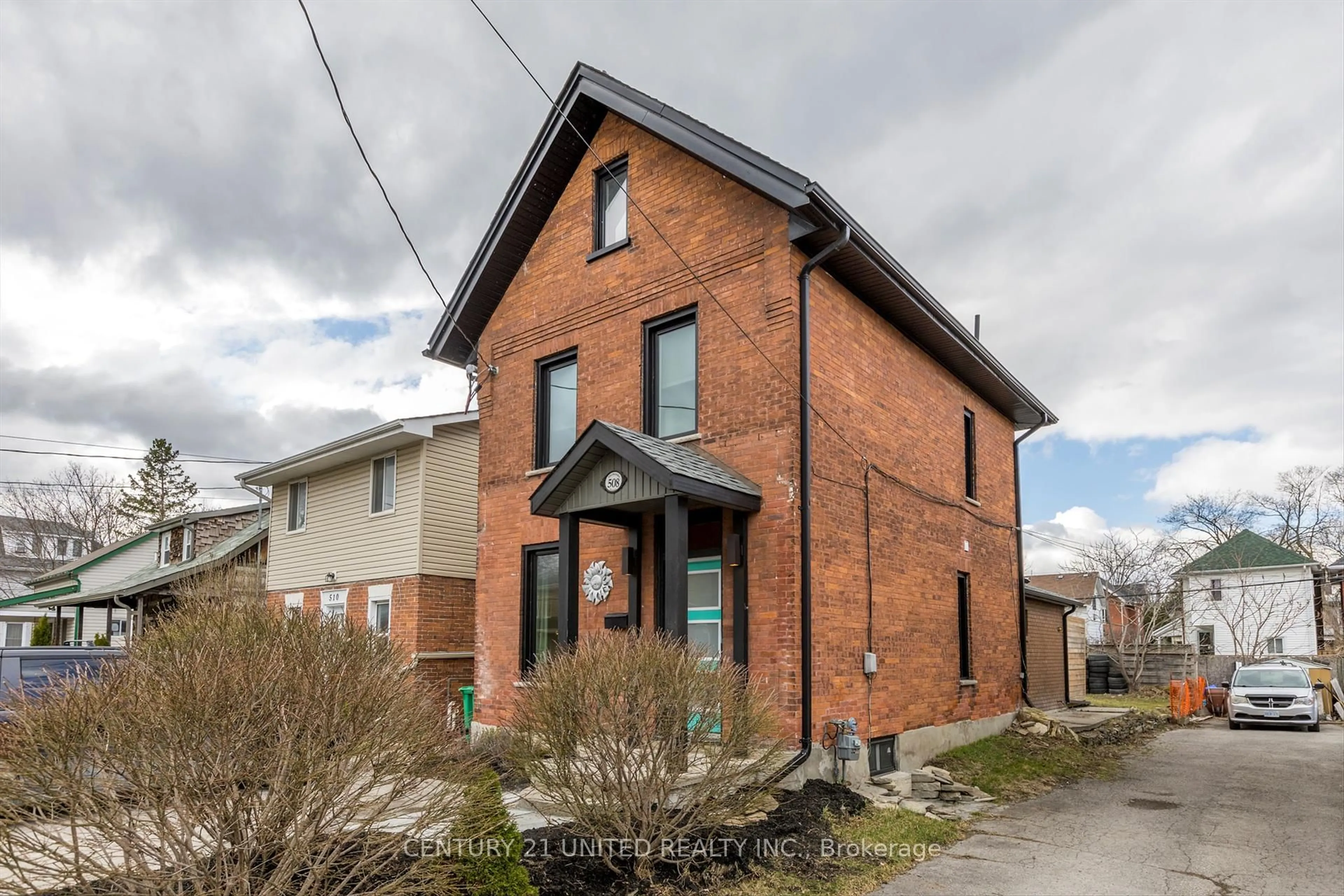 Home with brick exterior material, street for 508 Sherbrooke St, Peterborough Central Ontario K9J 2P3