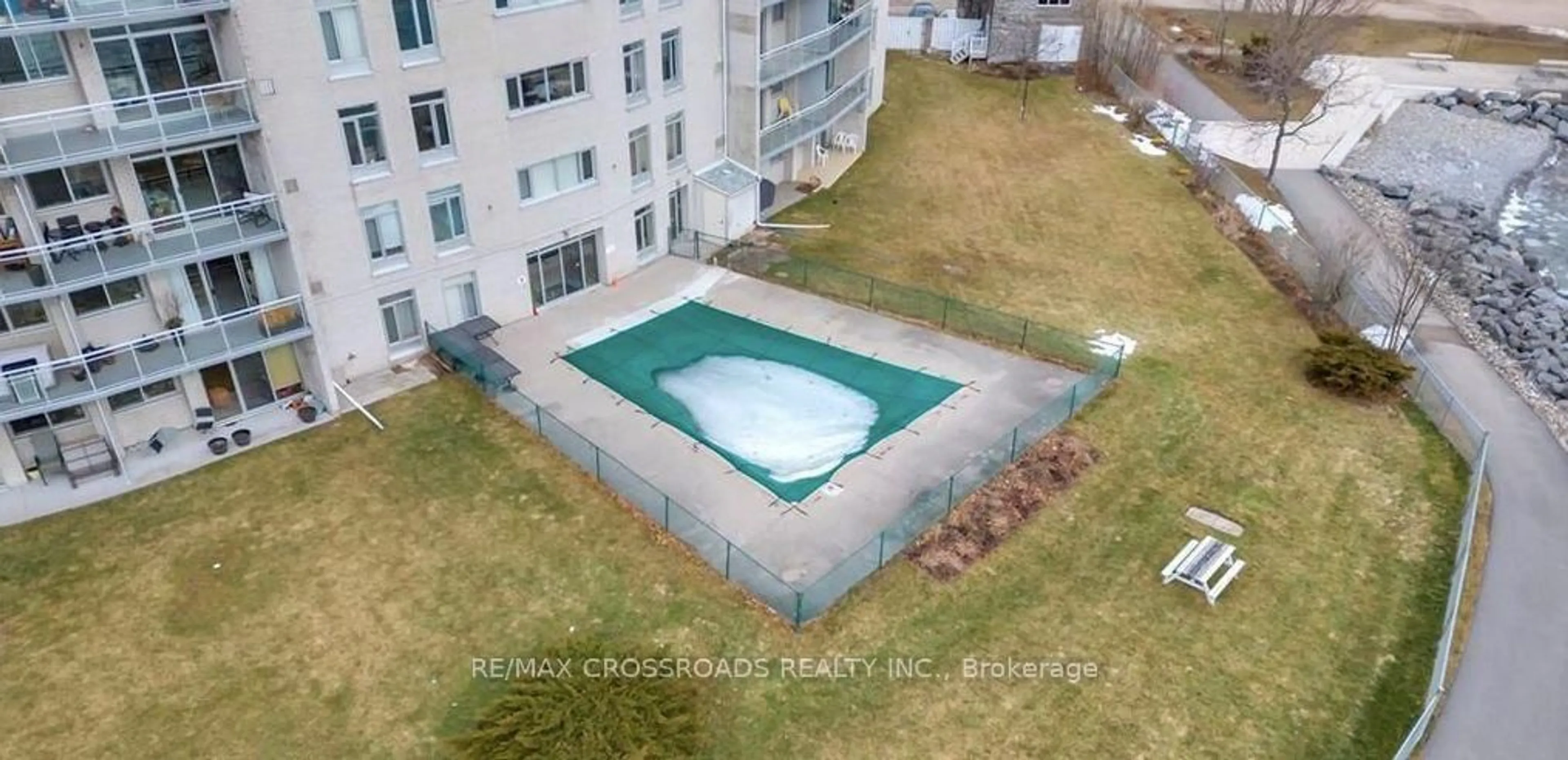 Pool for 1 Mowat Ave #209, Kingston Ontario K7M 1J8