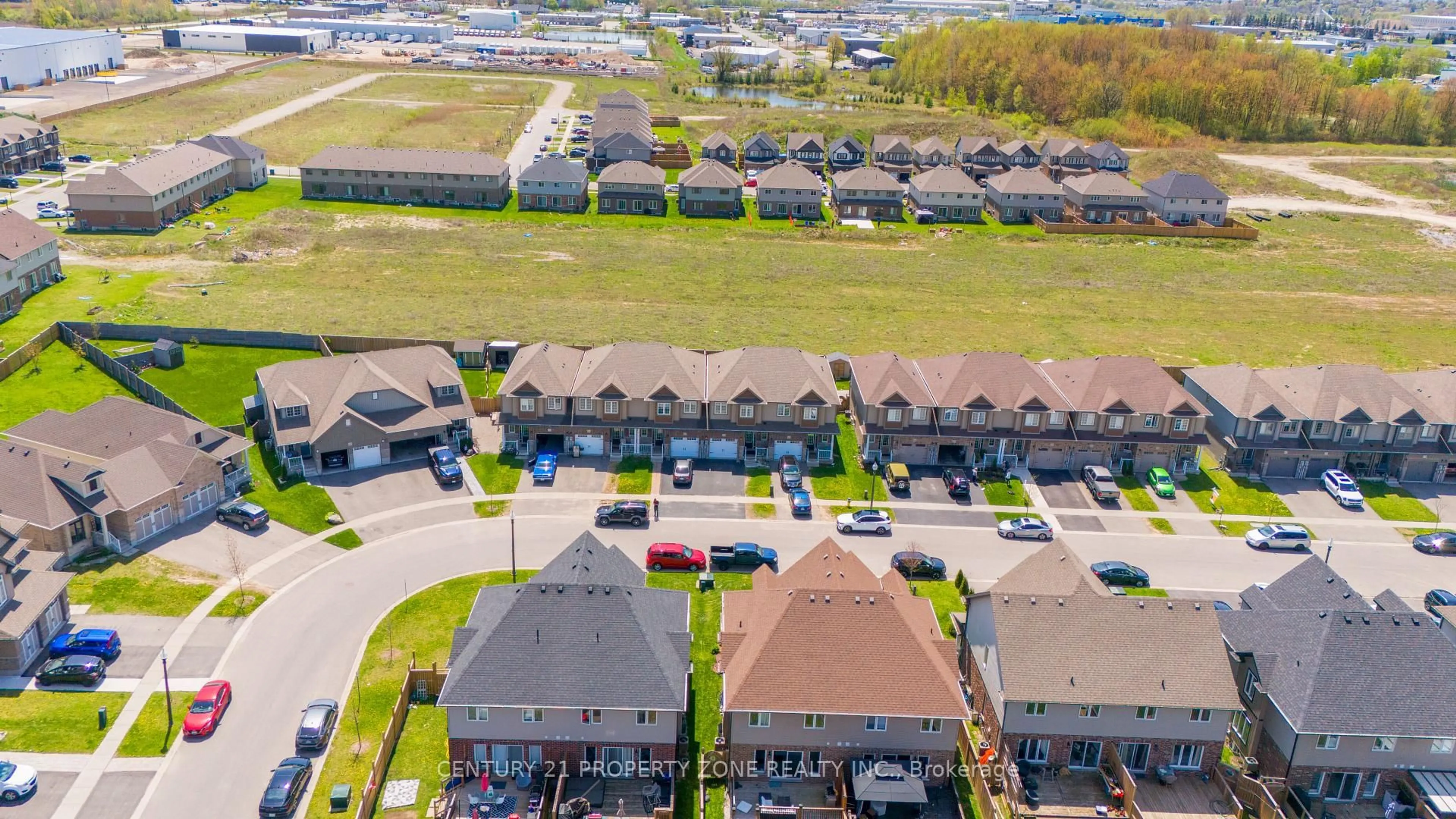 A pic from outside/outdoor area/front of a property/back of a property/a pic from drone, unknown for 1482 Caen Ave, Woodstock Ontario N4T 0J7