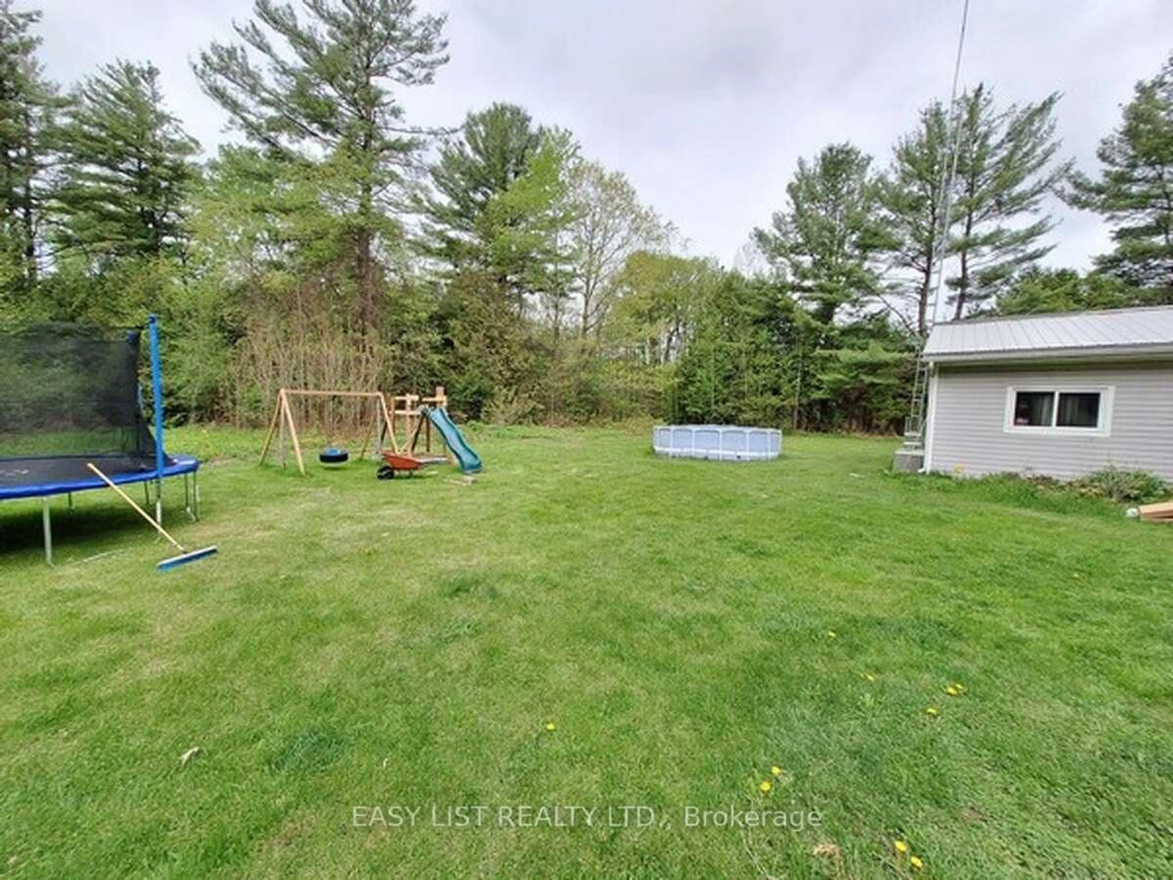 A pic from outside/outdoor area/front of a property/back of a property/a pic from drone, water/lake/river/ocean view for 8556 Dean's Hill Rd, Port Hope Ontario L0A 1B0