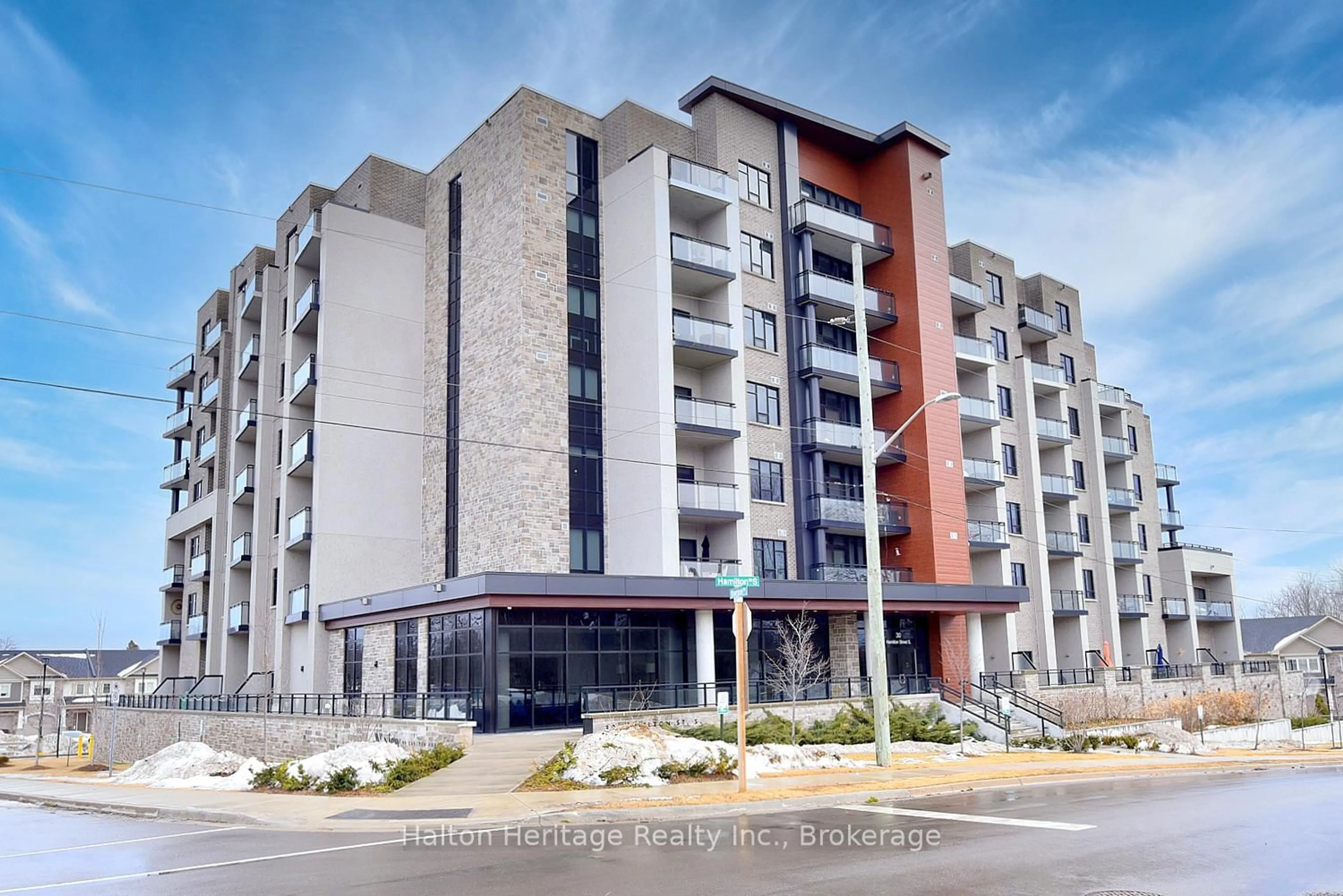 Unknown for 30 Hamilton St #106, Hamilton Ontario L8B 1V8