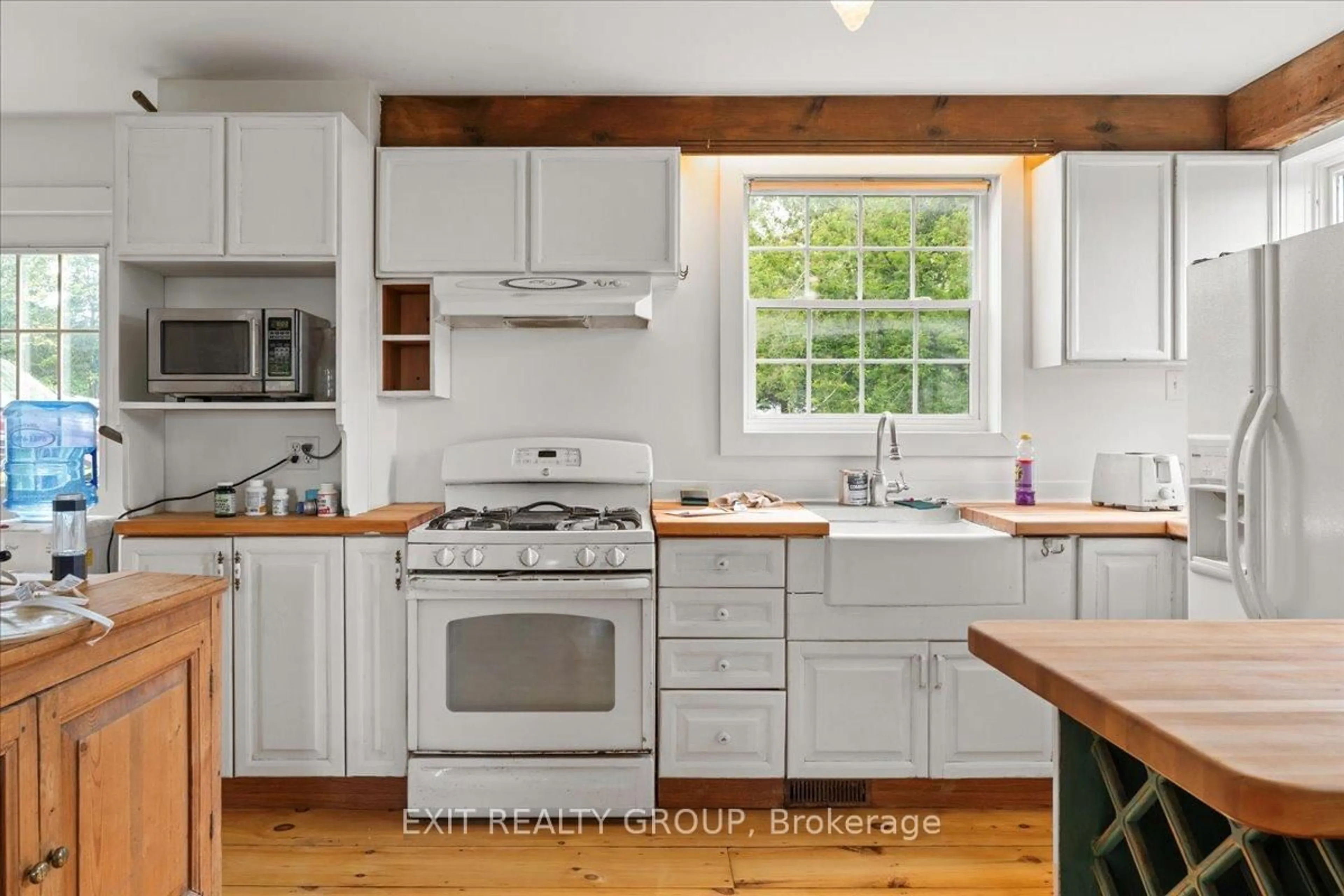Open concept kitchen, unknown for 782 County Rd 49, Prince Edward County Ontario K0K 2T0