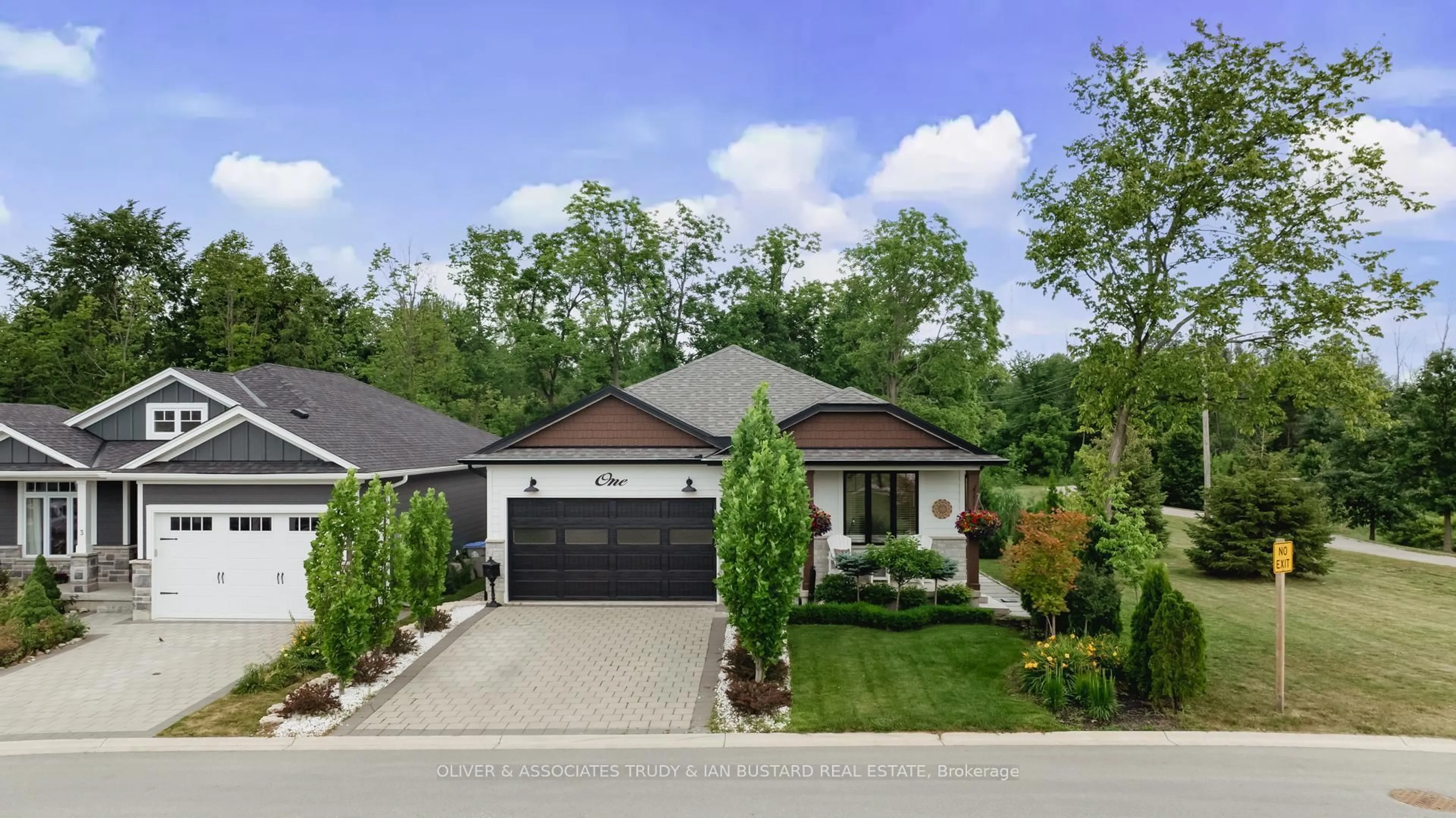 Unknown for 1 Creek Side Pl, Lambton Shores Ontario N0M 1T0