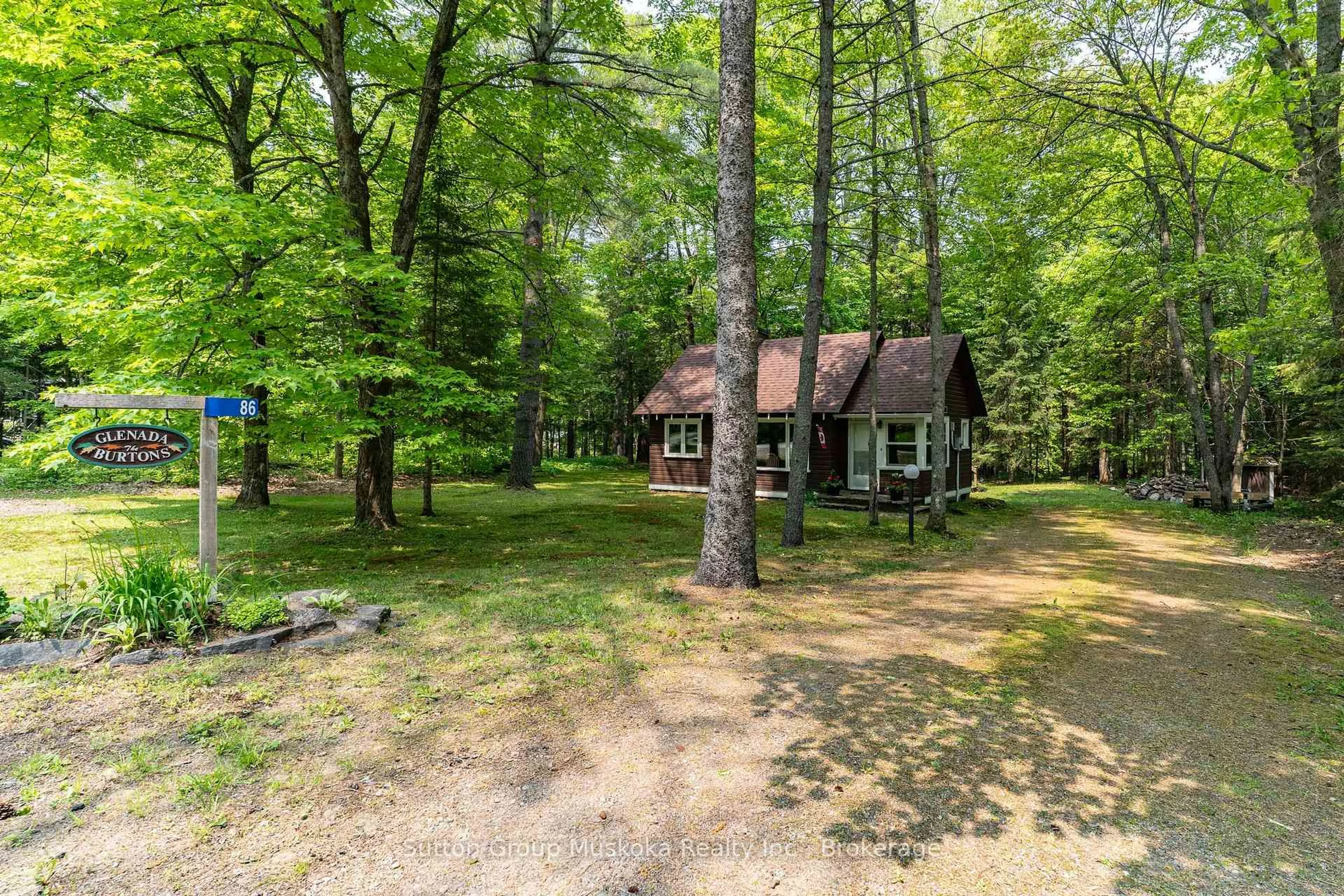 A pic from outside/outdoor area/front of a property/back of a property/a pic from drone, forest/trees view for 86 & 92 Hoths Lane, Huntsville Ontario P0B 1L0