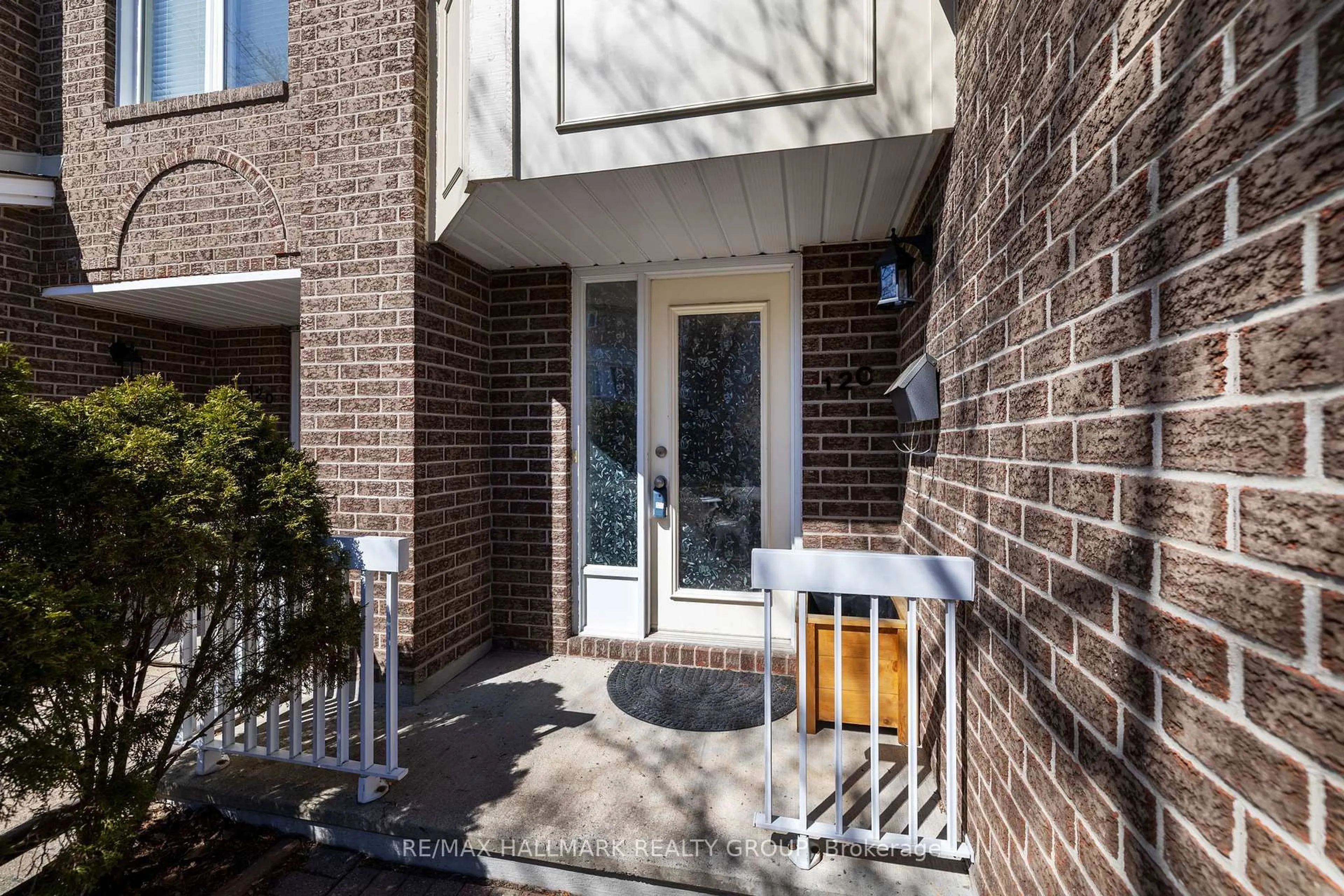 Unknown for 12C Maple Ridge Cres, Ottawa Ontario K2J 3L6