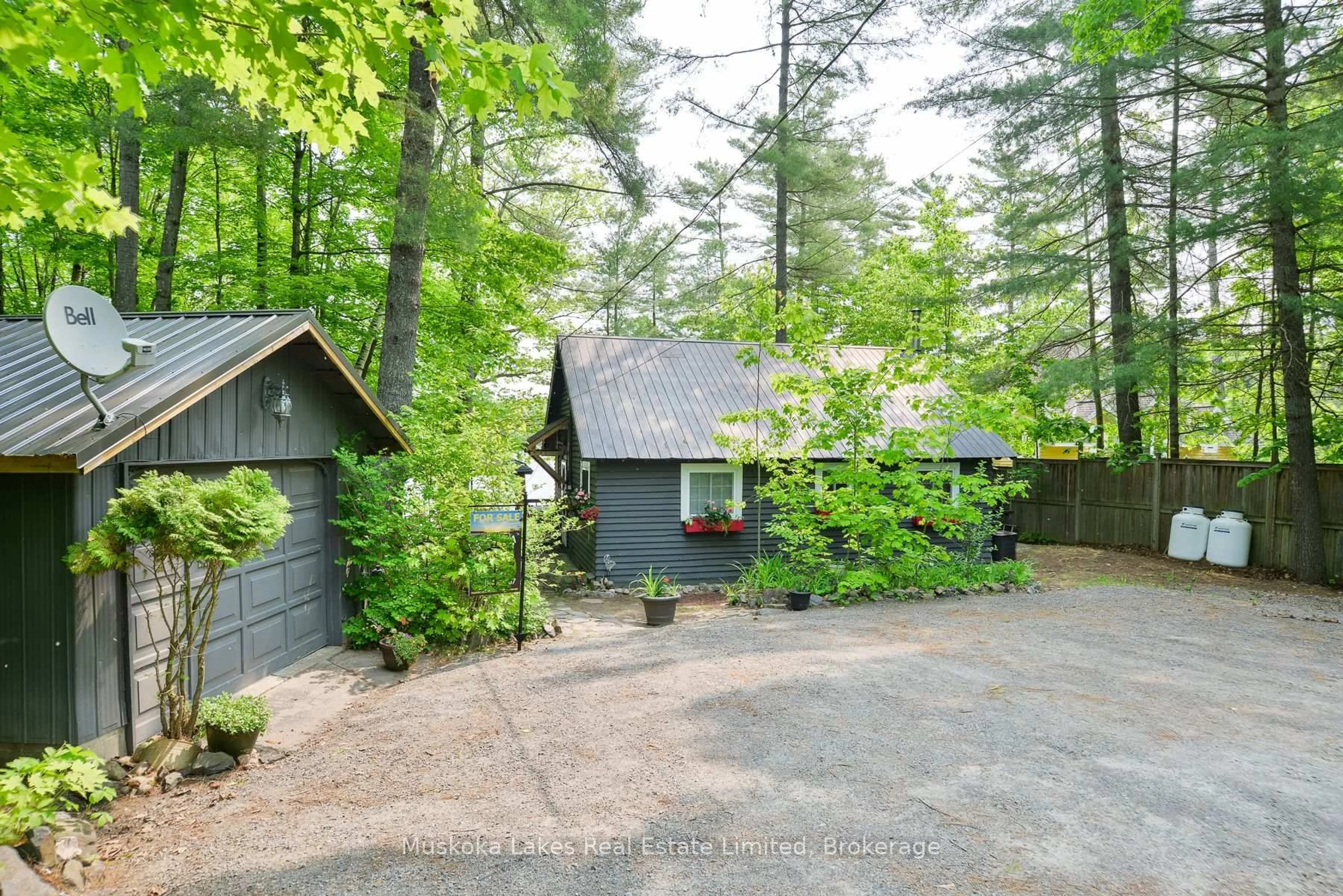 Unknown for 1028 Cowan Park Rd, Muskoka Lakes Ontario P0B 1M0