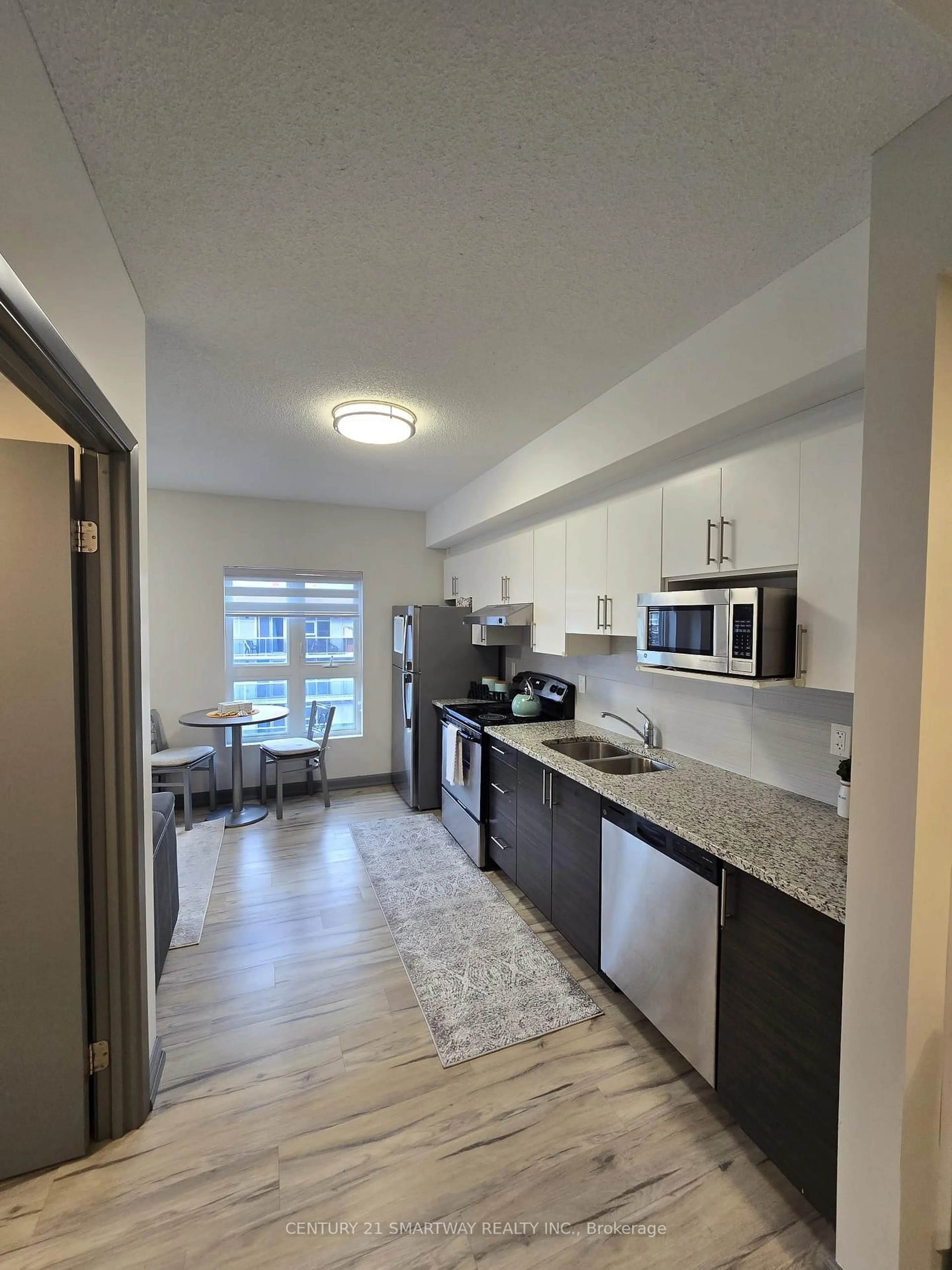 Open concept kitchen, unknown for 258A Sunview St #173, Waterloo Ontario N2L 0H6
