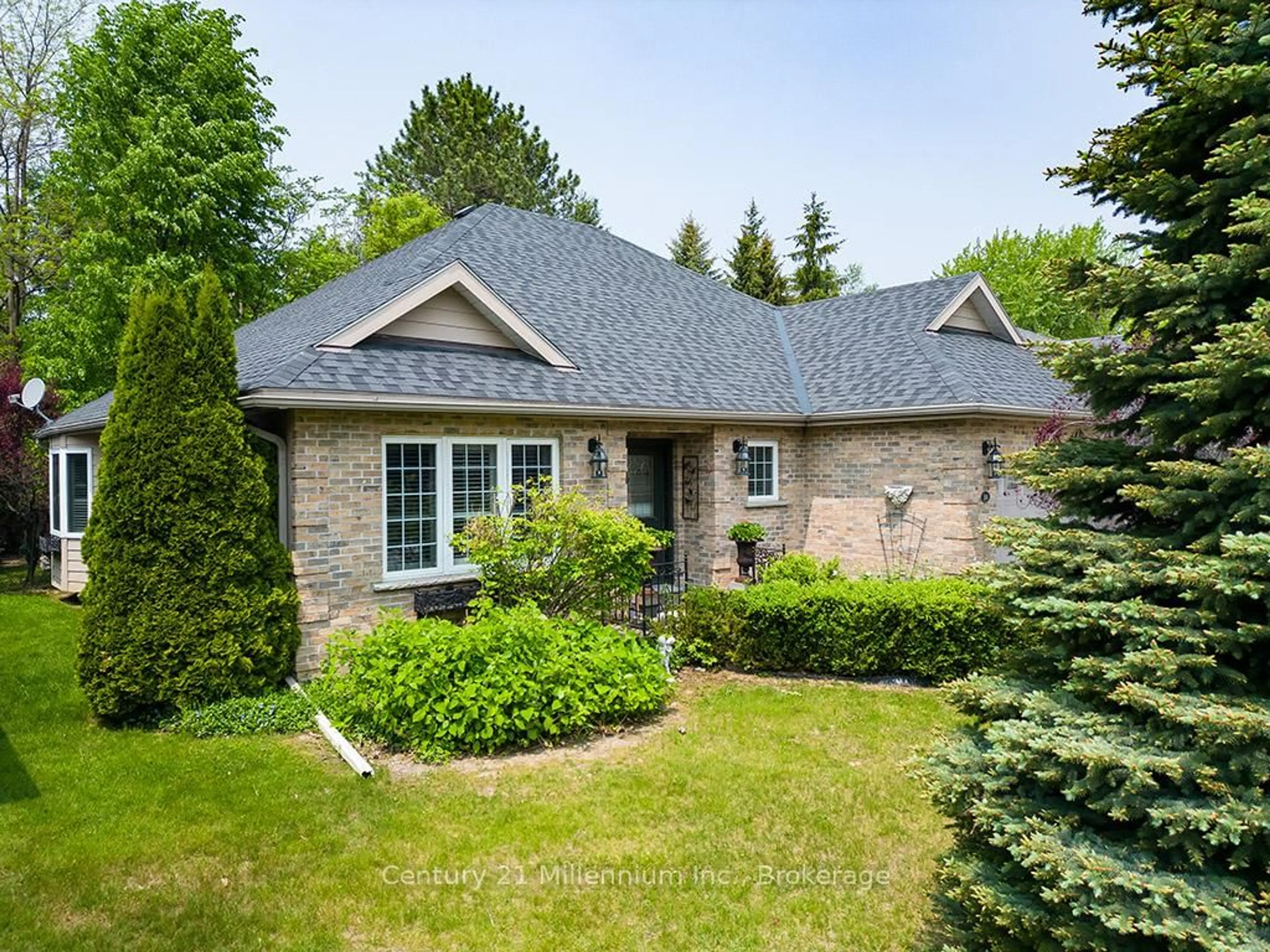 Home with brick exterior material, street for 14 Cobblestone Lane, Blue Mountains Ontario N0H 2P0