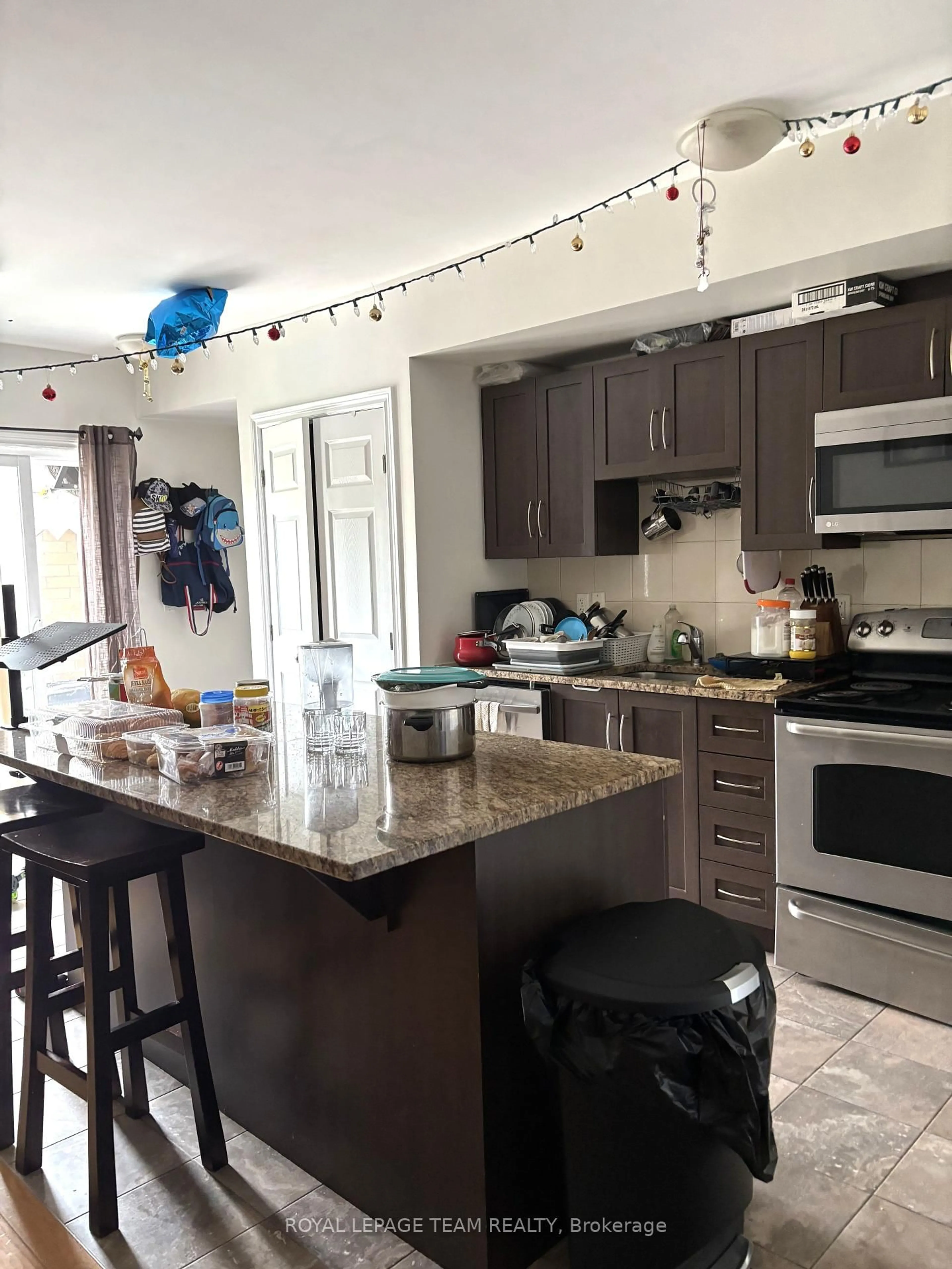 Open concept kitchen, unknown for 1220 Mcwatters Rd #4, Ottawa Ontario K2C 3Y1