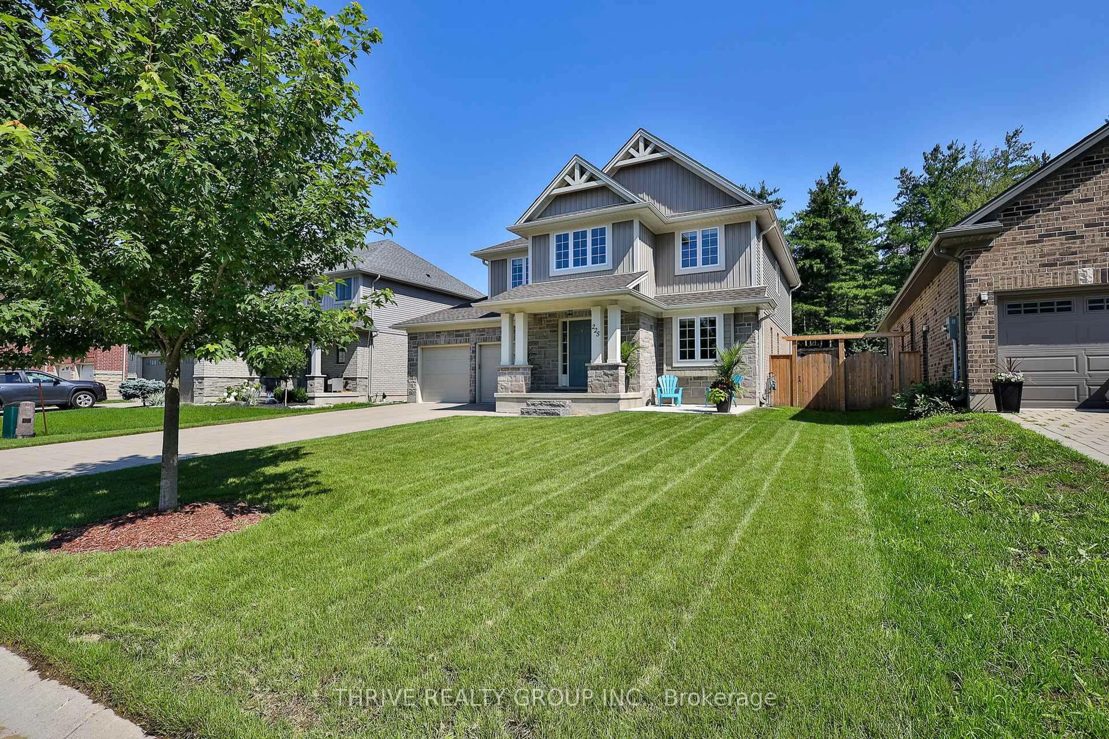 Unknown for 225 Norman Pl, Strathroy-Caradoc Ontario N7G 0E6