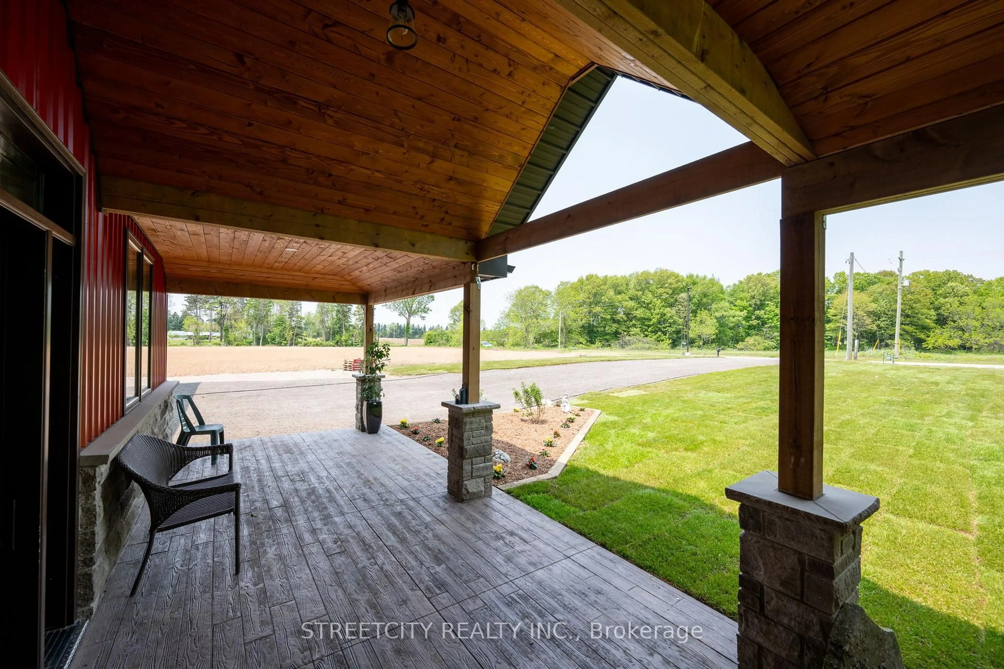 Patio, water/lake/river/ocean view for 43297 Roberts Line, Central Elgin Ontario N0L 2L0