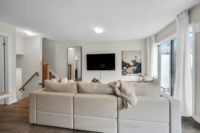 Additional property image - 22 Dryden Lane
