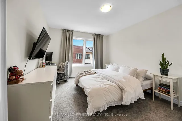 Additional property image - 22 Dryden Lane