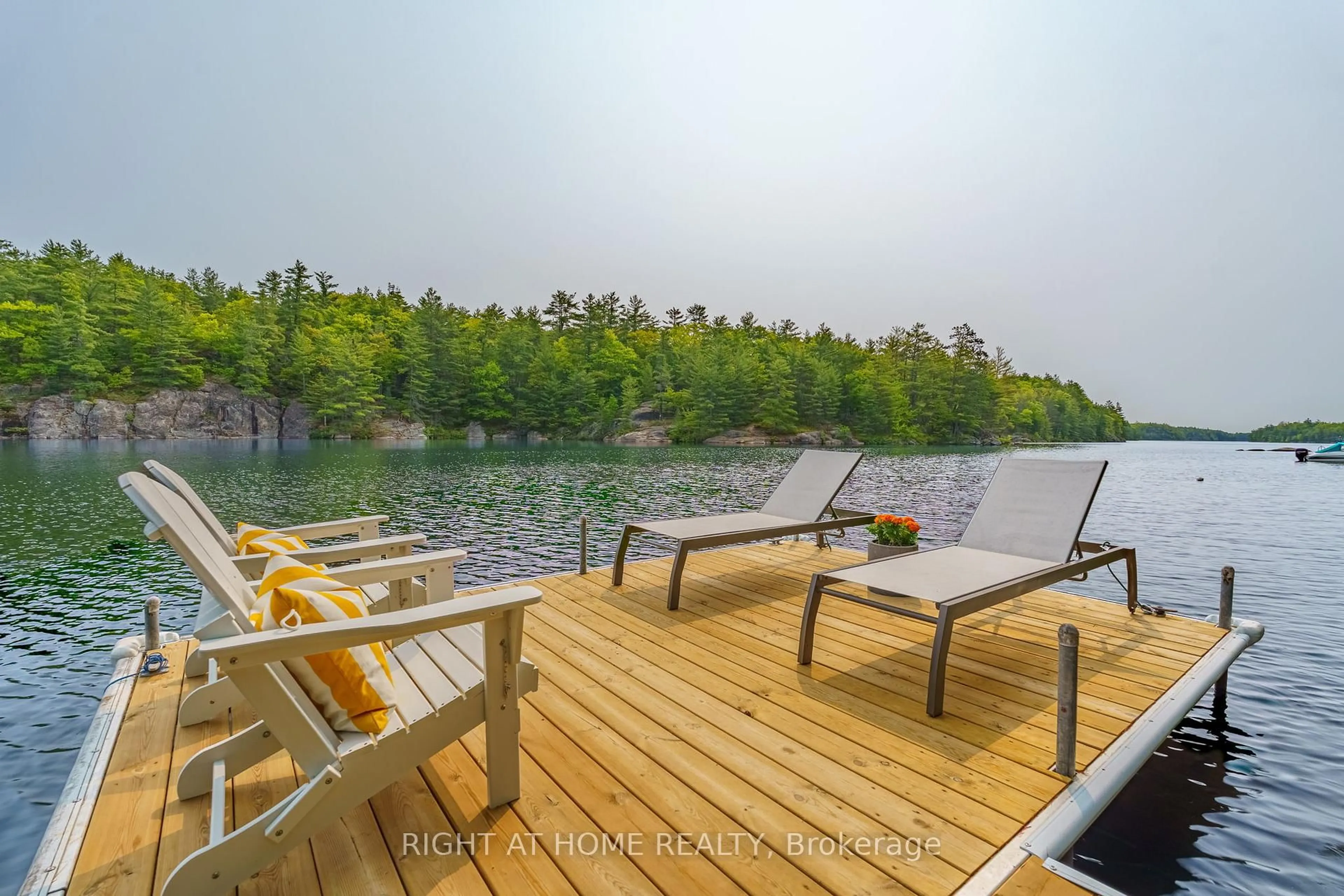 Patio, water/lake/river/ocean view for 1178 Tomingas Rd, Gravenhurst Ontario P0E 1G0