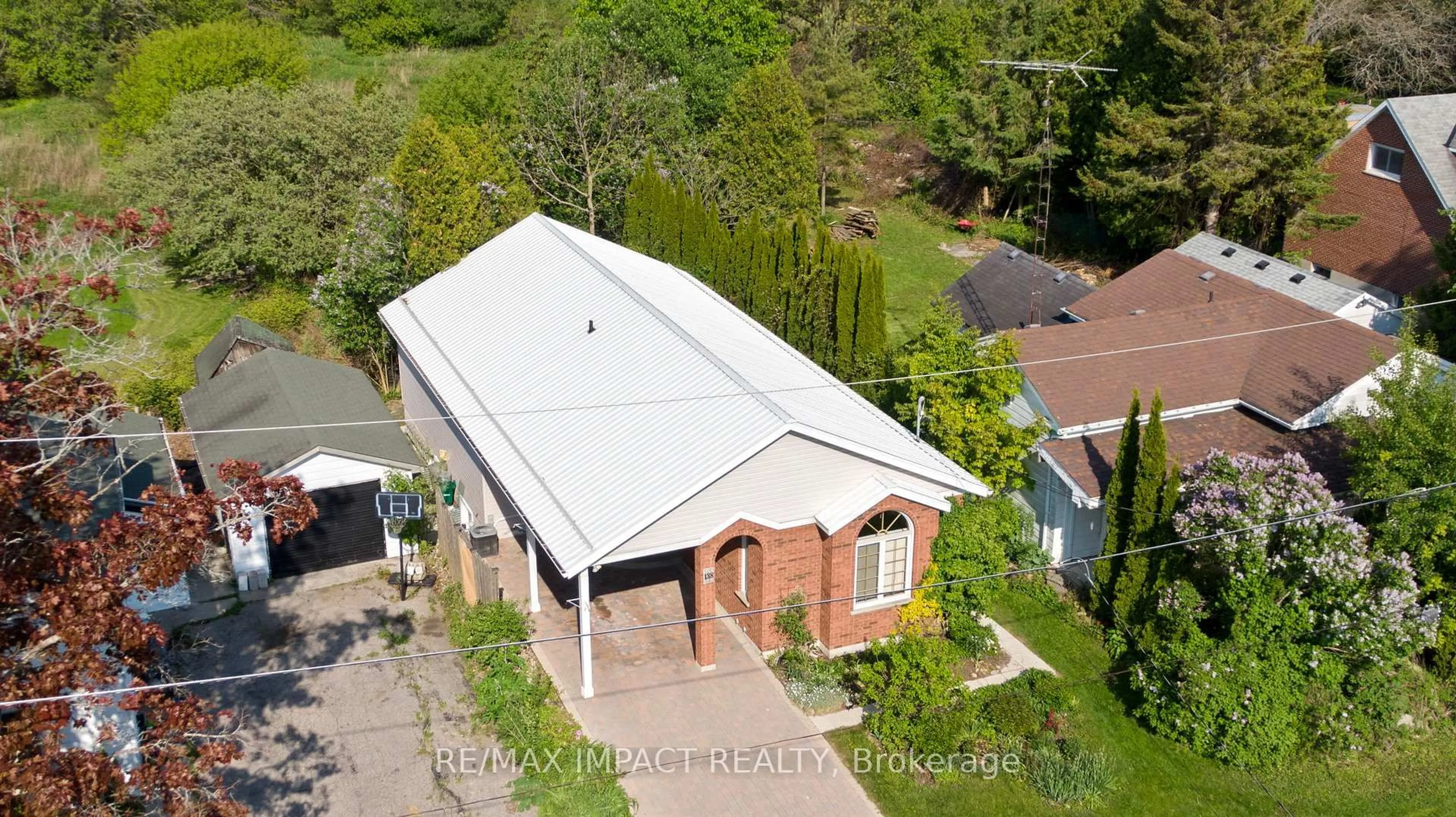 A pic from outside/outdoor area/front of a property/back of a property/a pic from drone, street for 138 Tremaine St, Cobourg Ontario K9A 2Z3