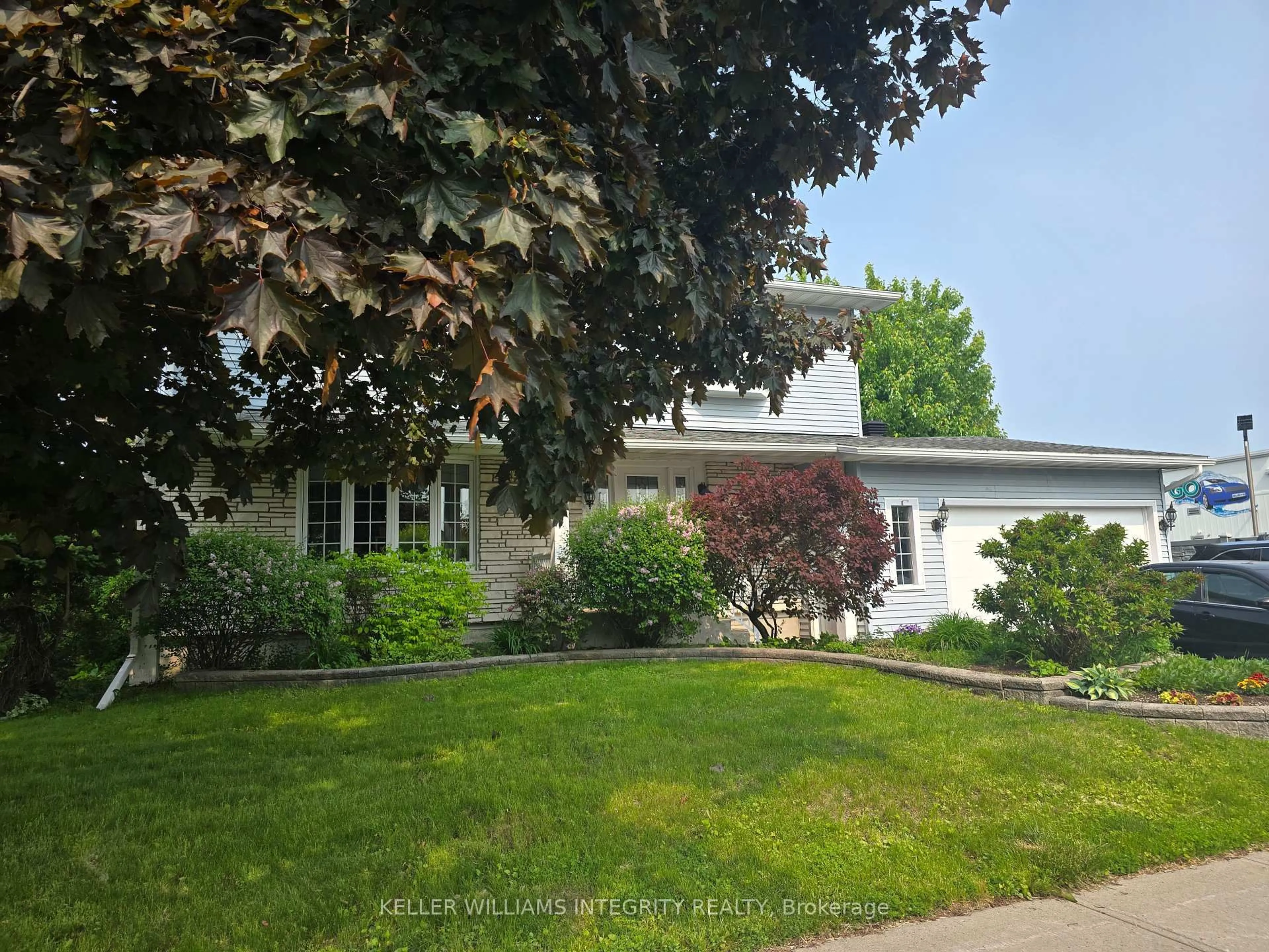 Unknown for 1319 Aubin Ave, Cornwall Ontario K6J 4R9