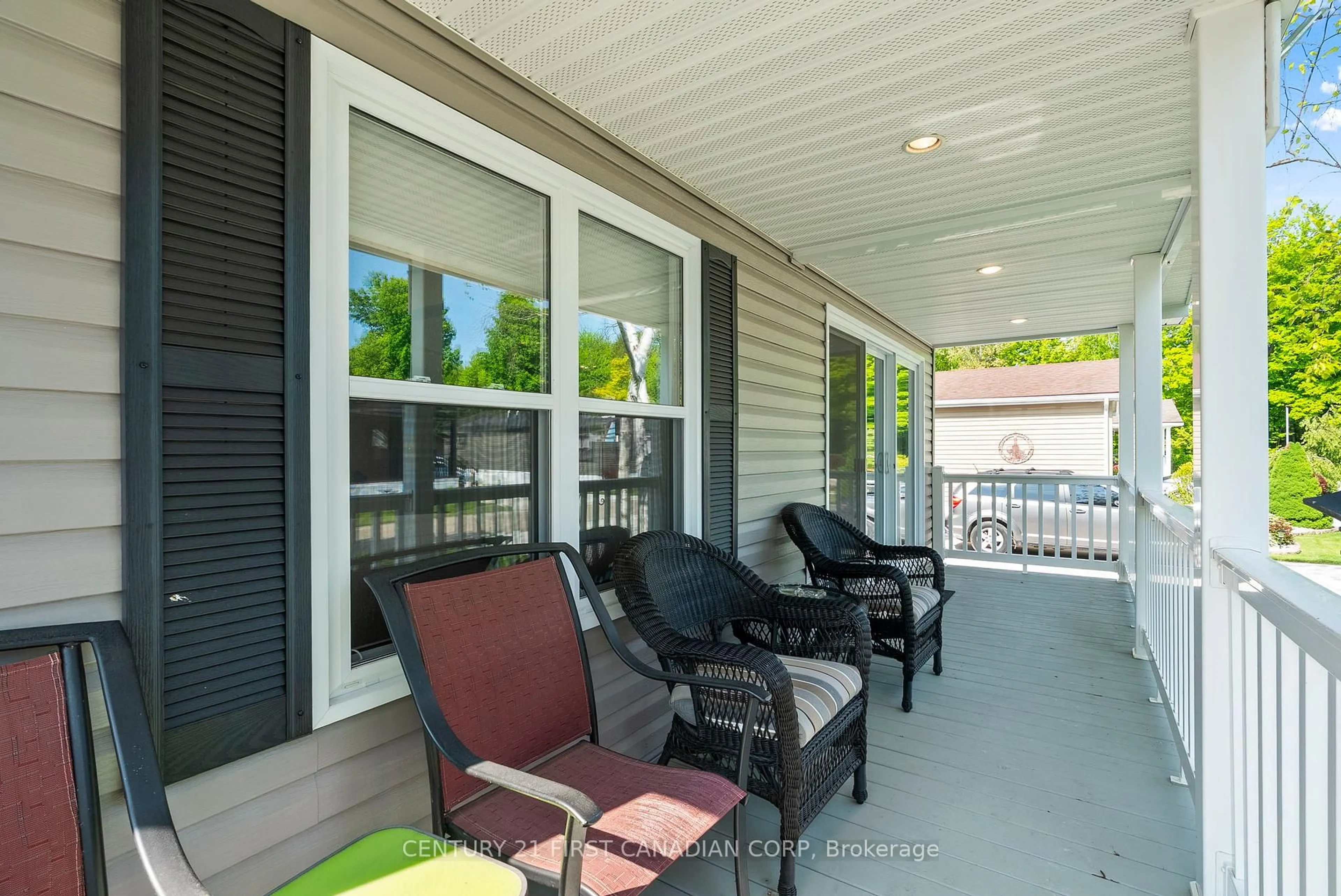 Patio, water/lake/river/ocean view for 36501 Dashwood Rd, South Huron Ontario N0M 1M0