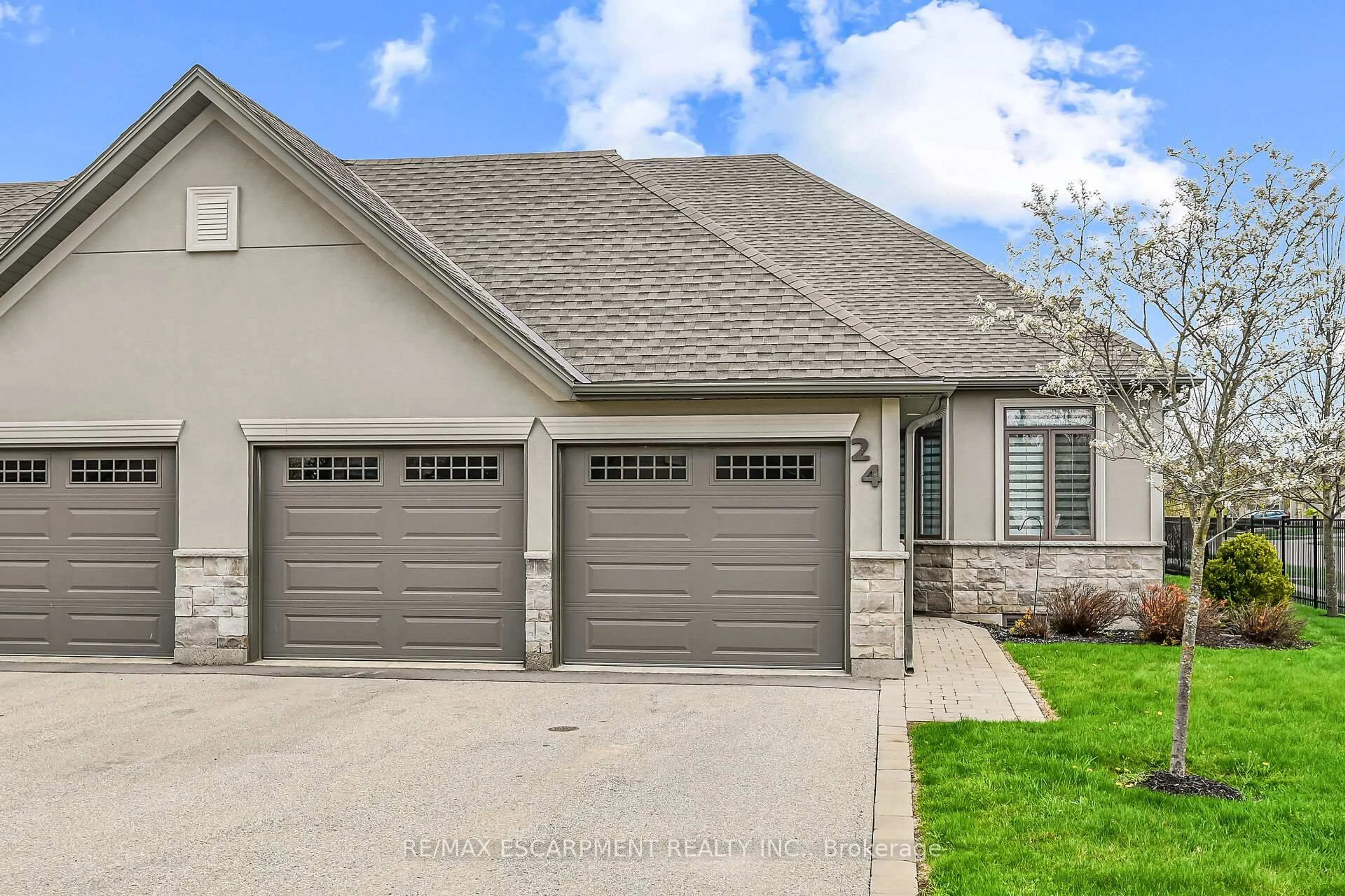 Unknown for 247 Munnoch Blvd #24, Woodstock Ontario N4T 0K2