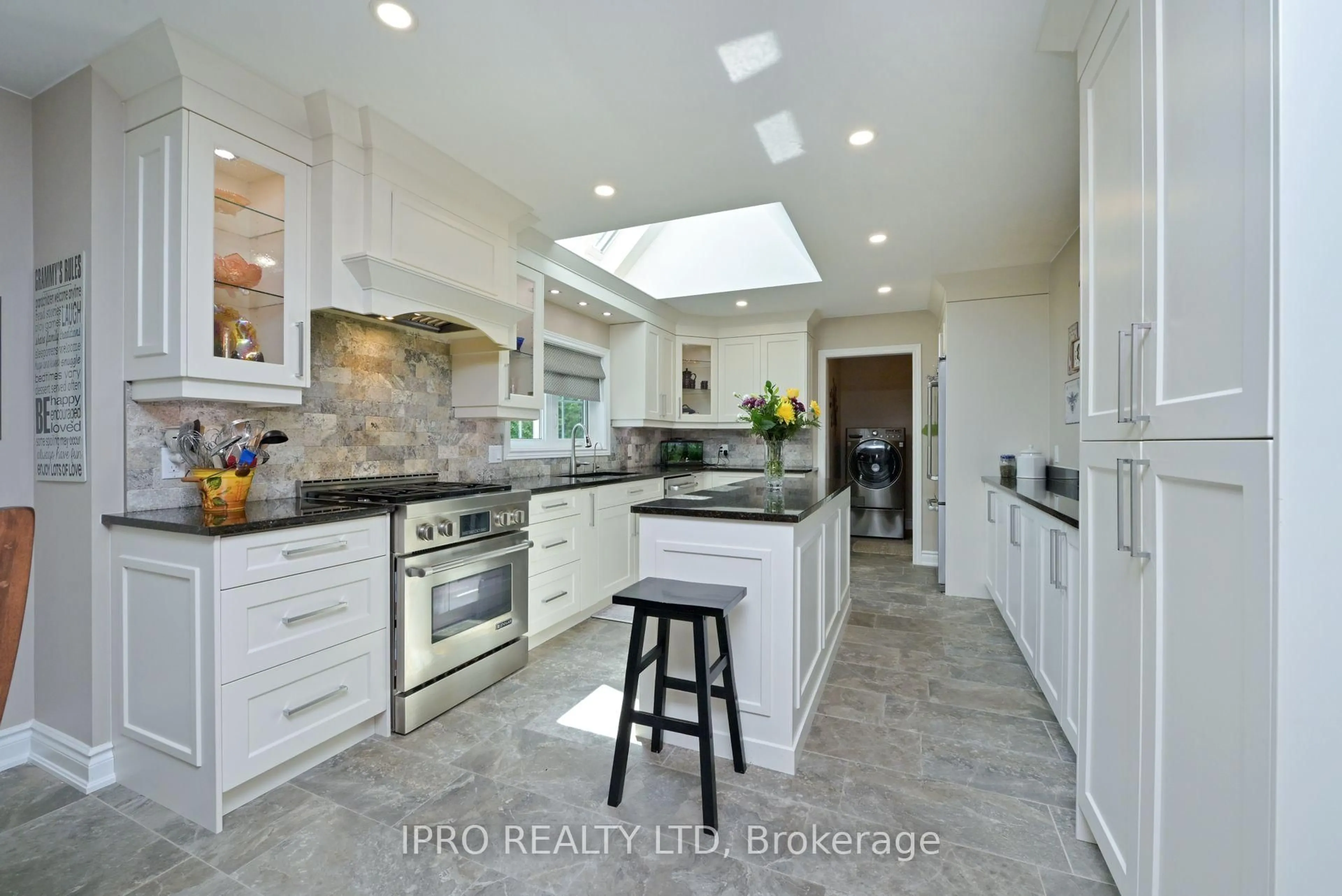 Contemporary kitchen, ceramic/tile floor for 5263 tenth Line, Erin Ontario N0B 1T0