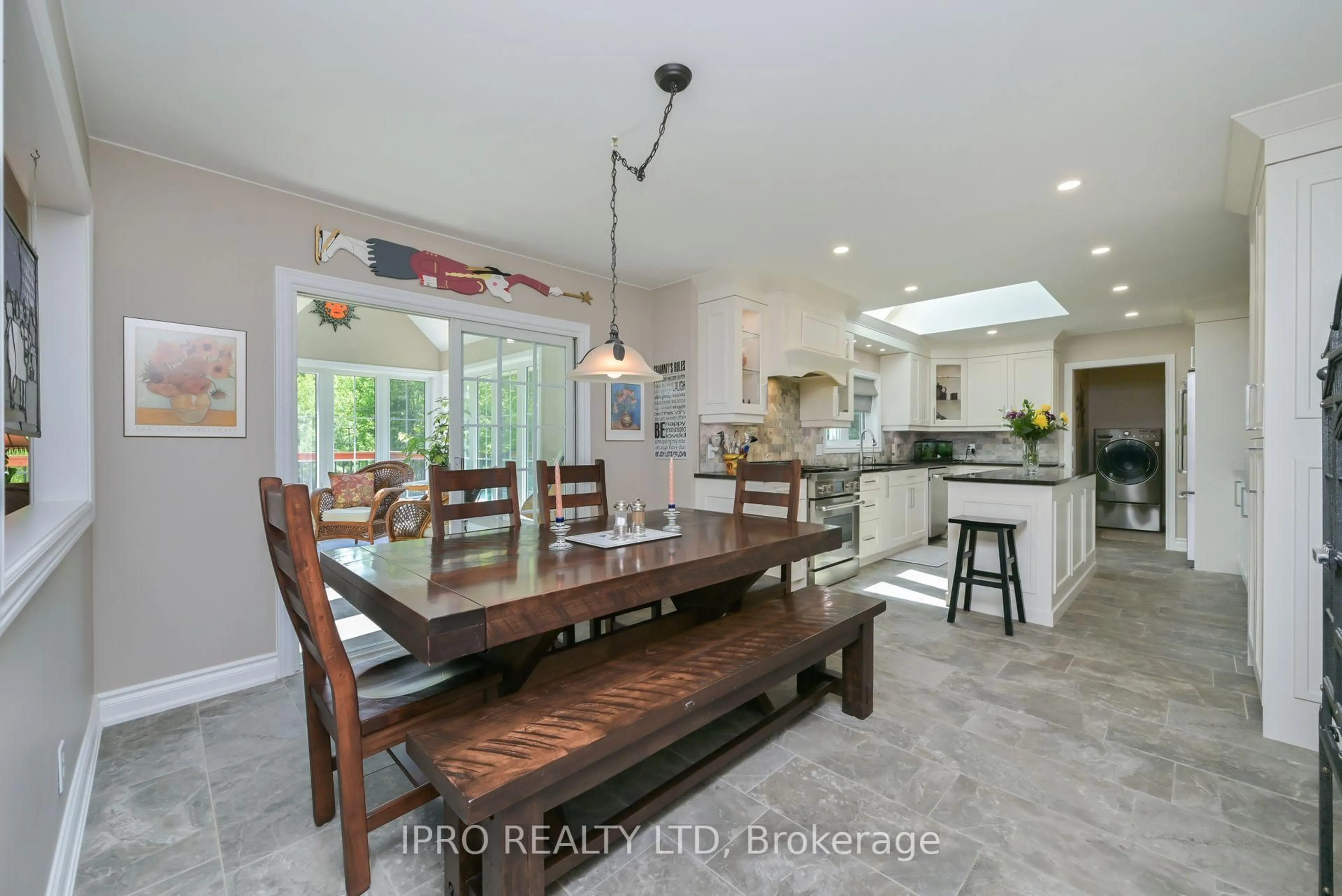 Open concept kitchen, ceramic/tile floor for 5263 tenth Line, Erin Ontario N0B 1T0