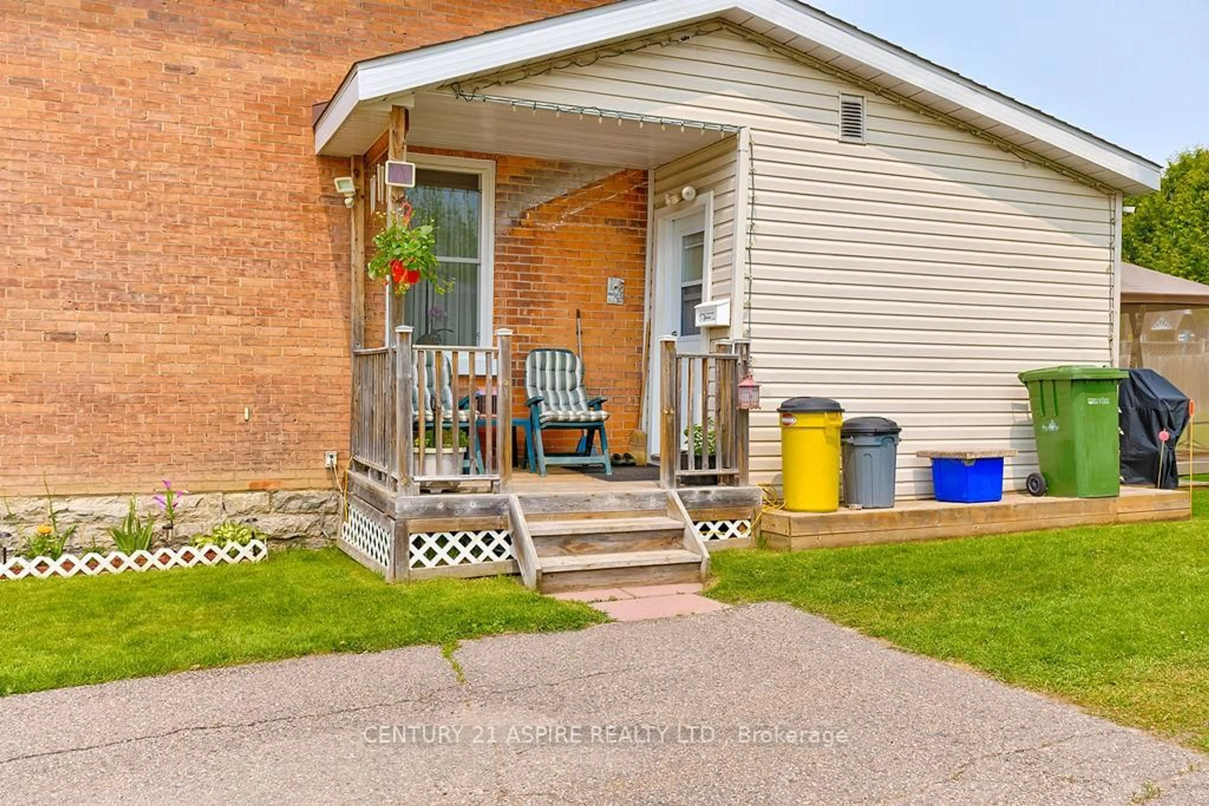 Unknown for 615 River Rd, Pembroke Ontario K8A 1A4