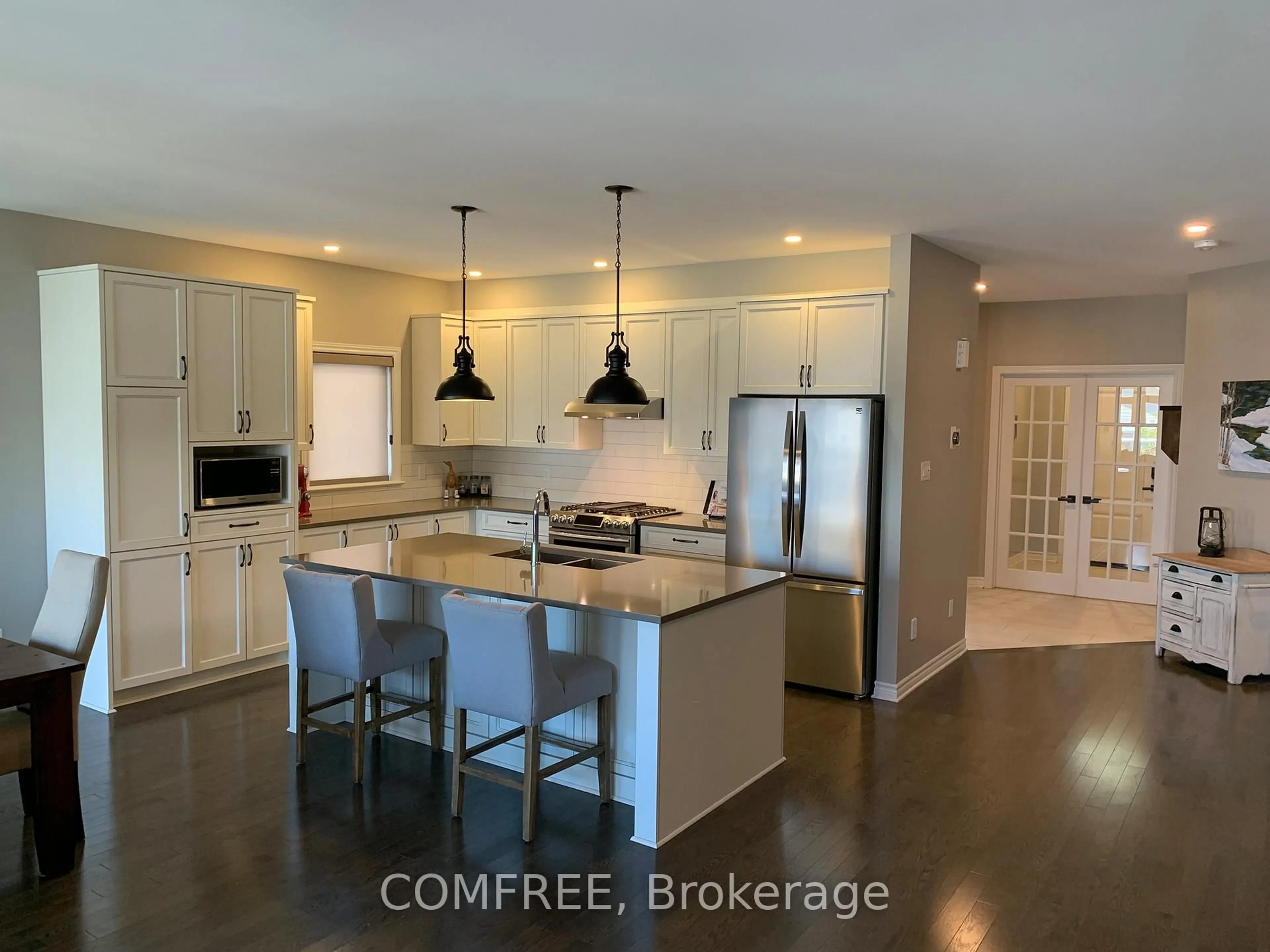 Open concept kitchen, unknown for 819 Tewin Circ, Orleans Ontario K4A 1K2