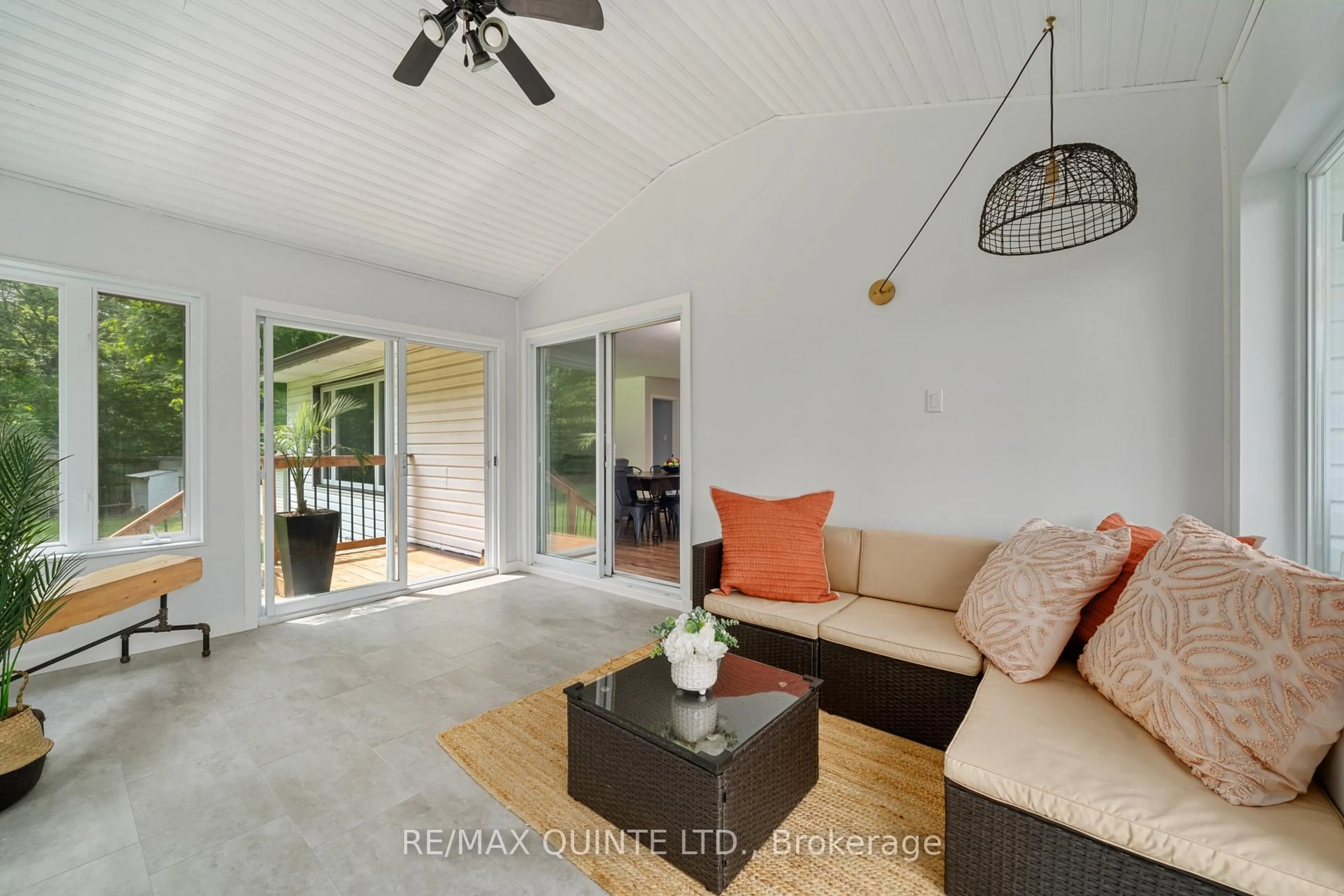 Living room with furniture, unknown for 1071 Gunter Settlement Rd, Quinte West Ontario K8V 5P6