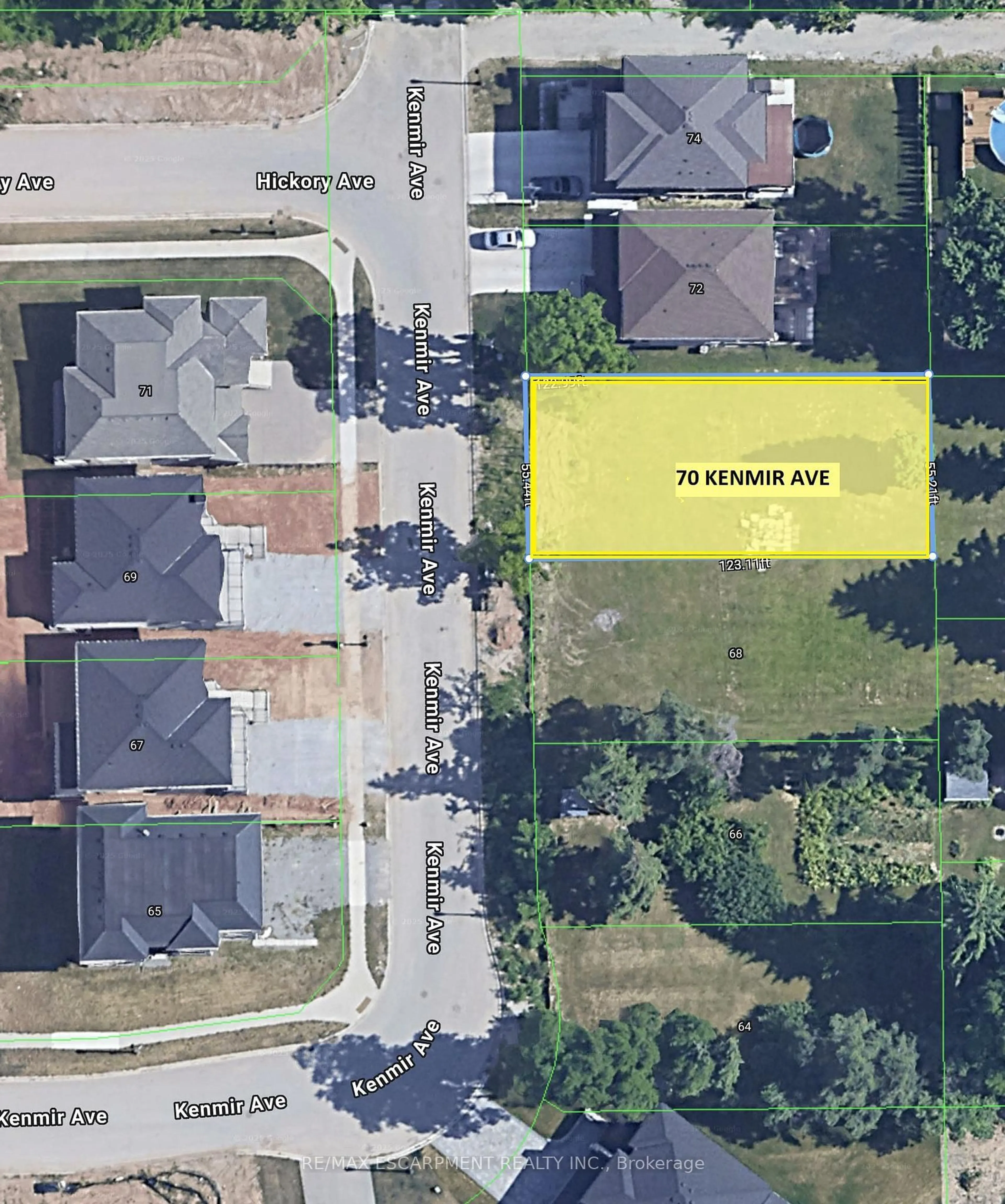 A pic from outside/outdoor area/front of a property/back of a property/a pic from drone, street for 70 KENMIR Ave, Niagara-on-the-Lake Ontario L0S 1J0