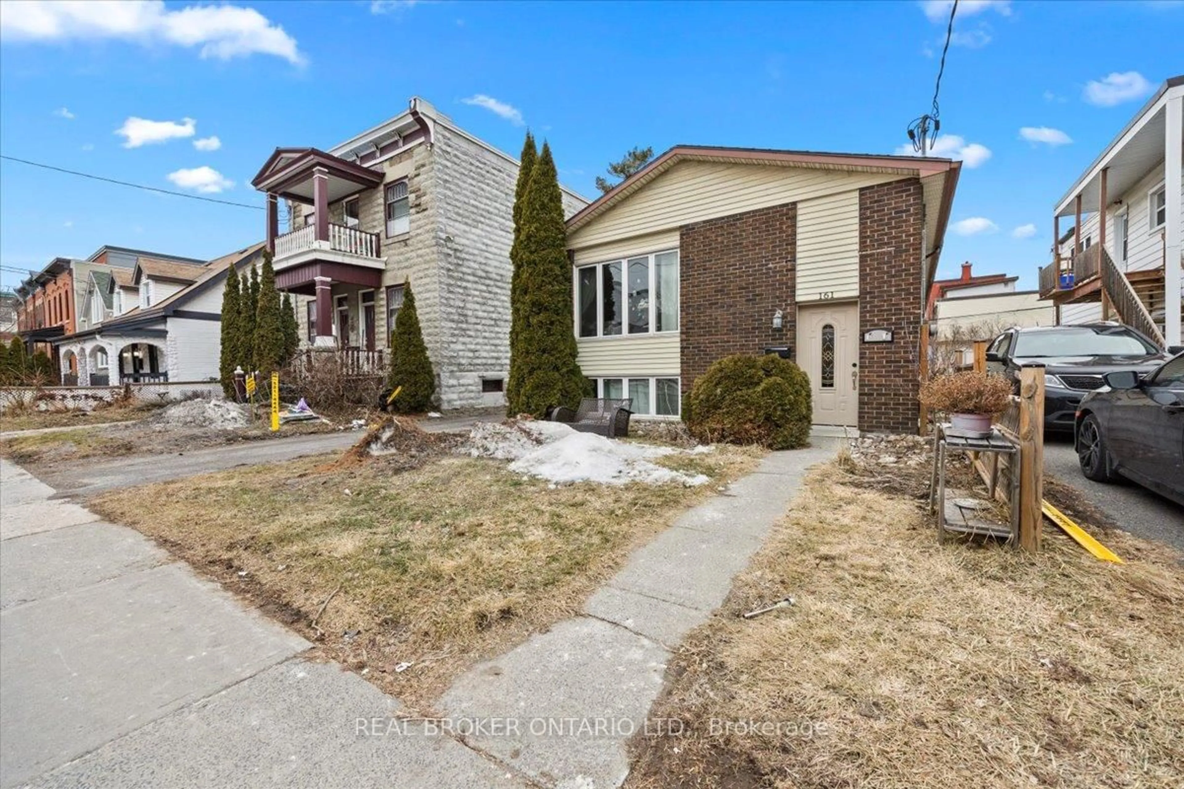 Home with brick exterior material, street for 161 Guigues Ave, Ottawa Ontario K1N 5J1