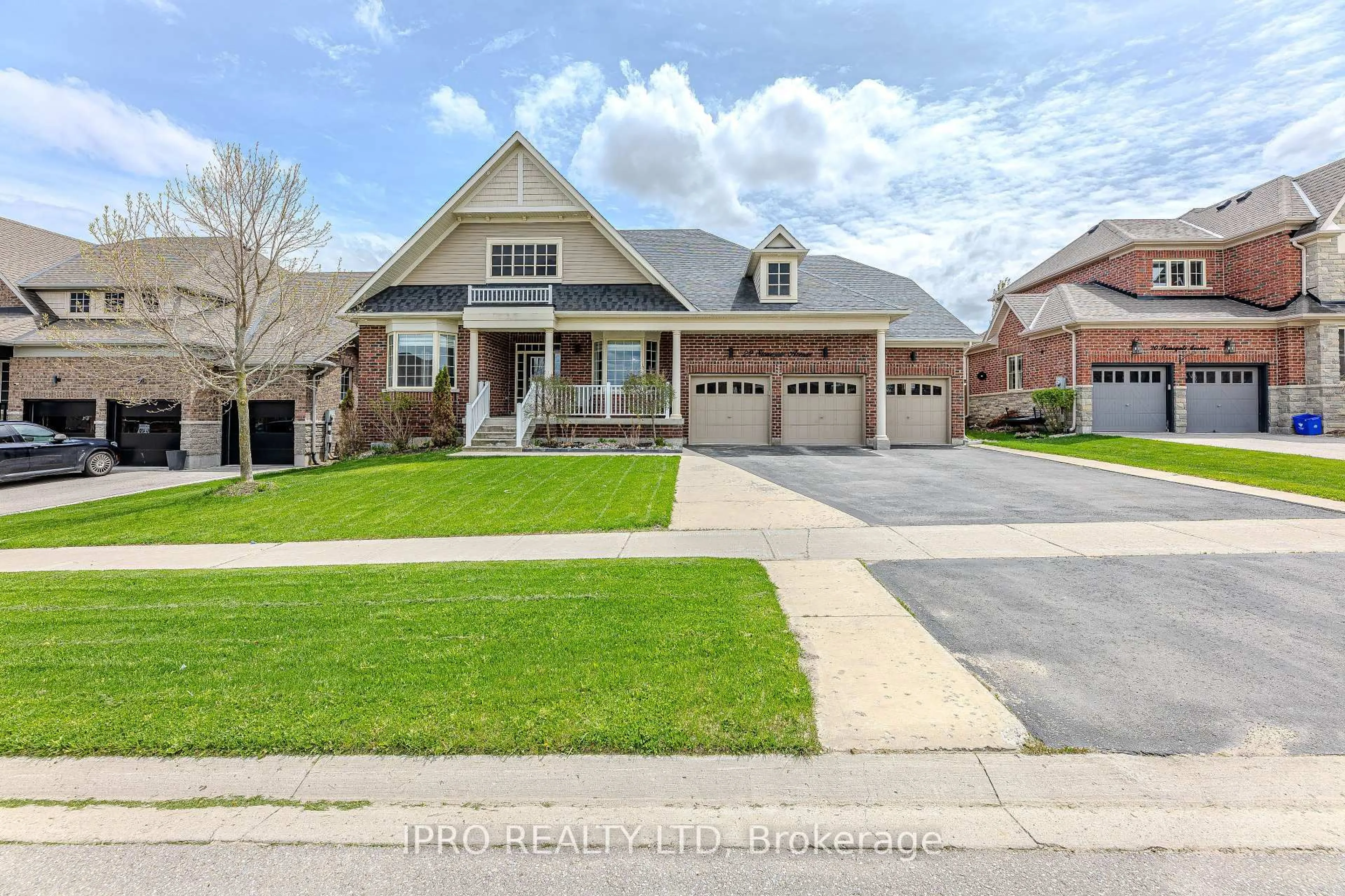 Home with brick exterior material, street for 22 Stonegate Ave, Mono Ontario L9W 6X1