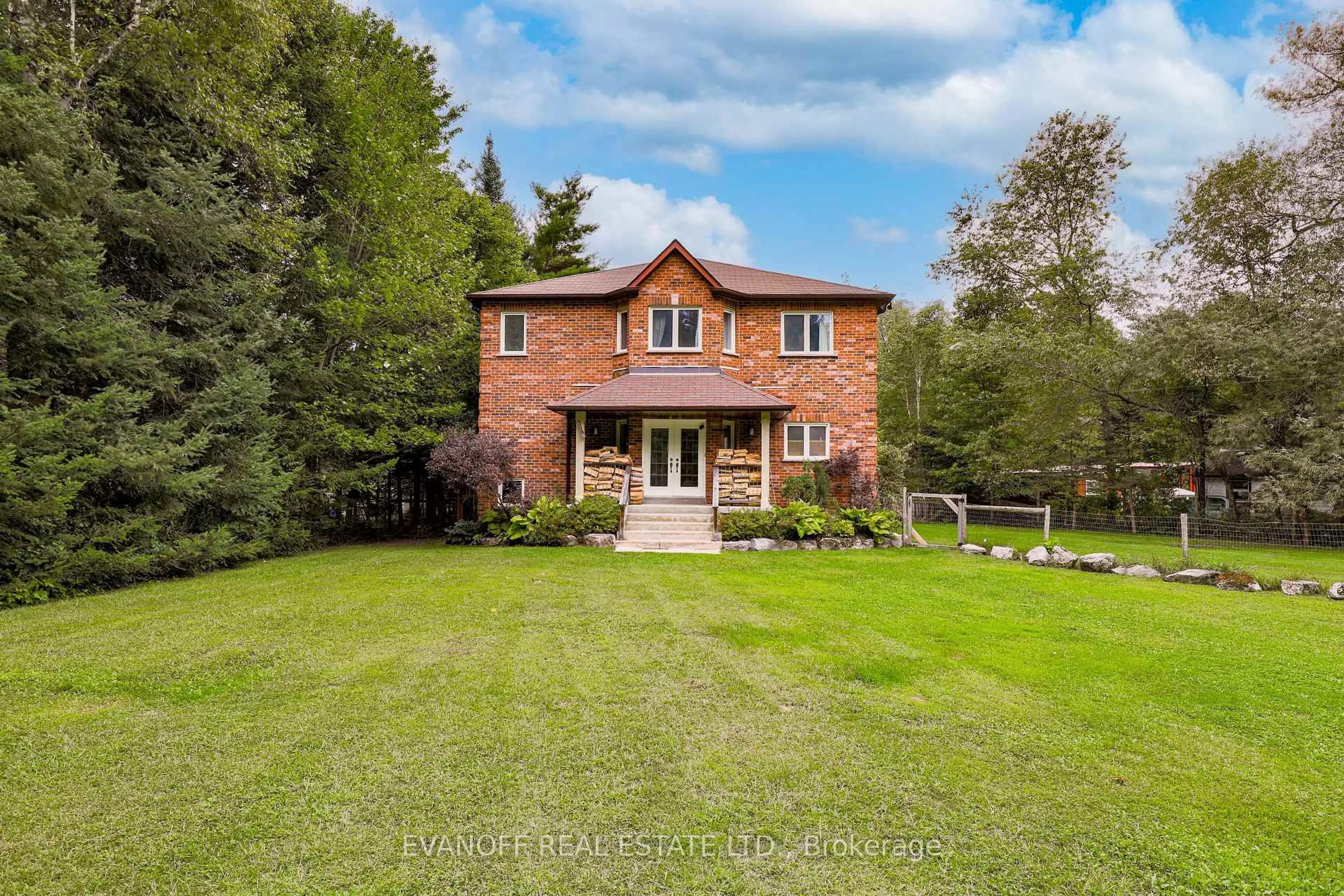 A pic from outside/outdoor area/front of a property/back of a property/a pic from drone, unknown for 45 Hardy Dr, Kawartha Lakes Ontario K0M 2L0