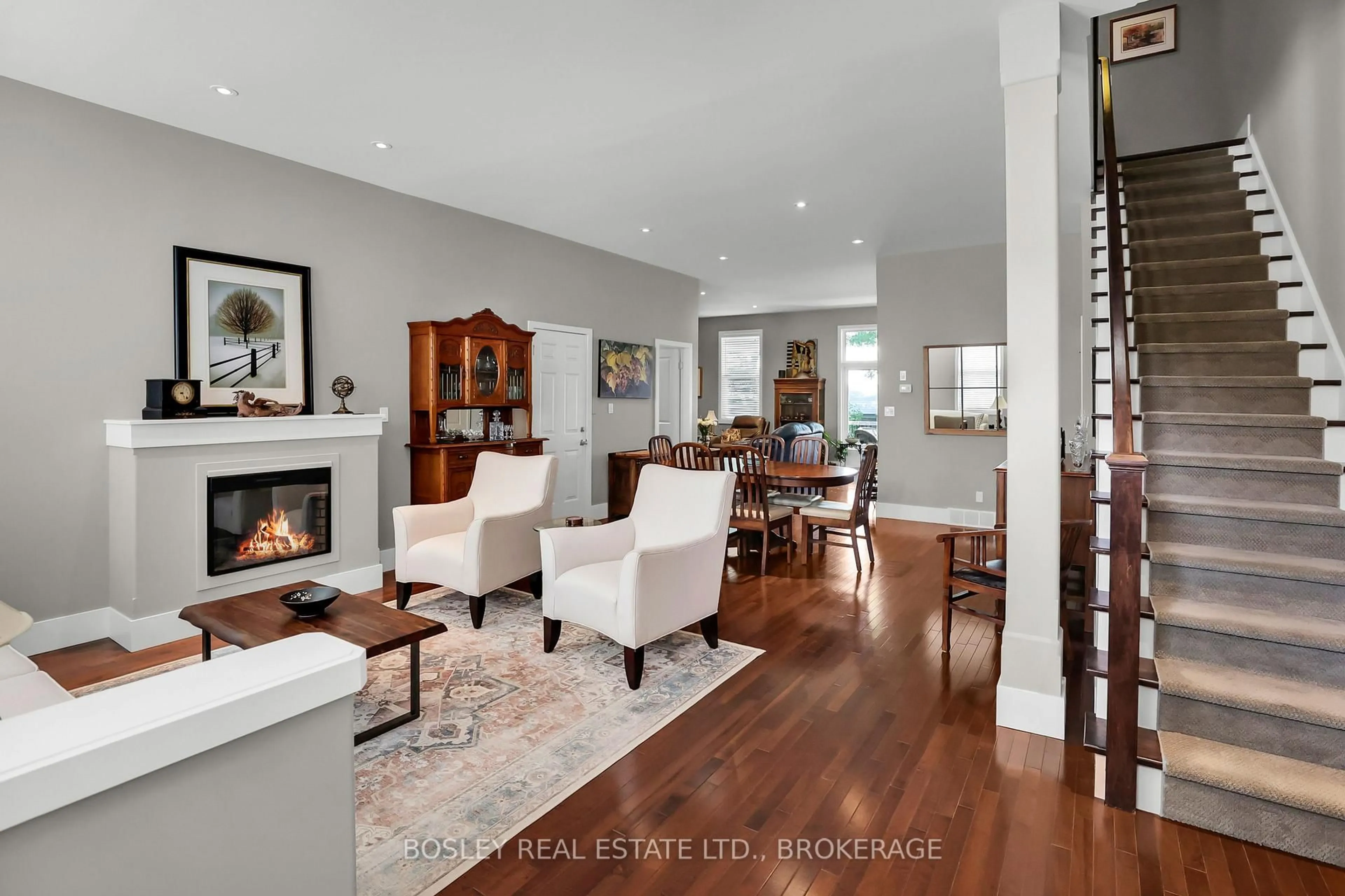 Living room with furniture, unknown for 481 Victoria St #3, Niagara-on-the-Lake Ontario L0S 1J0