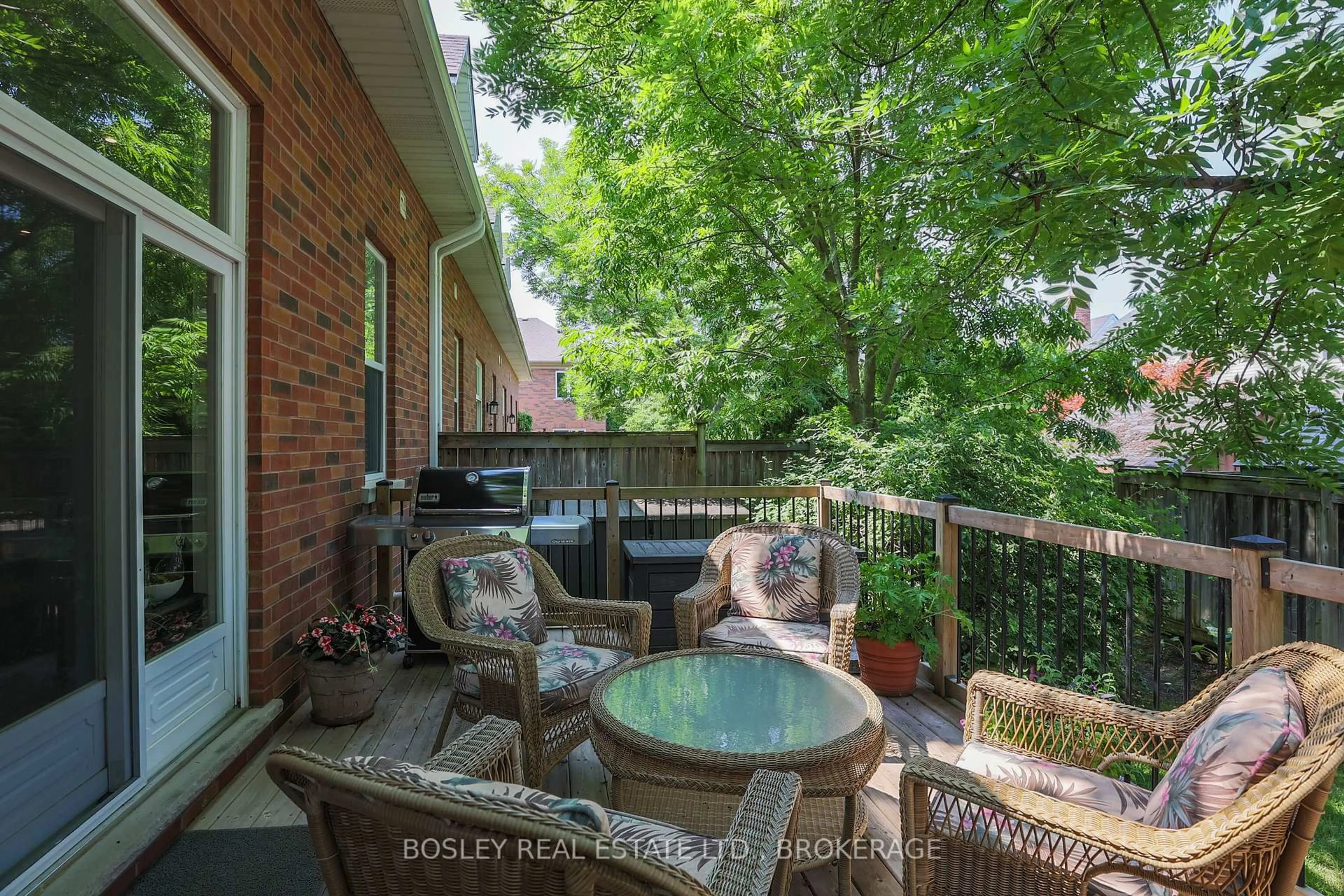 Patio, unknown for 481 Victoria St #3, Niagara-on-the-Lake Ontario L0S 1J0