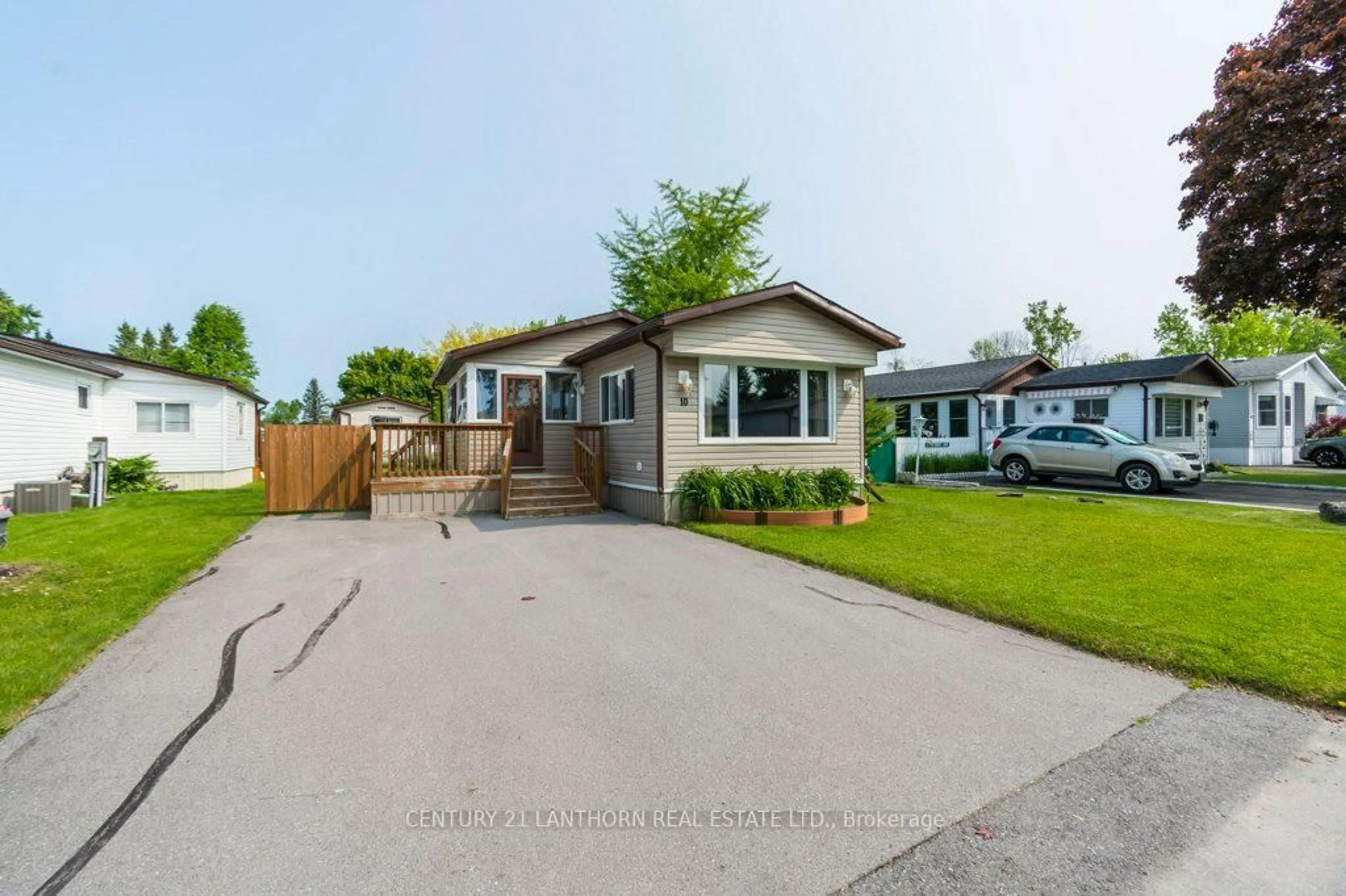 A pic from outside/outdoor area/front of a property/back of a property/a pic from drone, street for 10 Partridge Lane, Quinte West Ontario K8N 4Z3