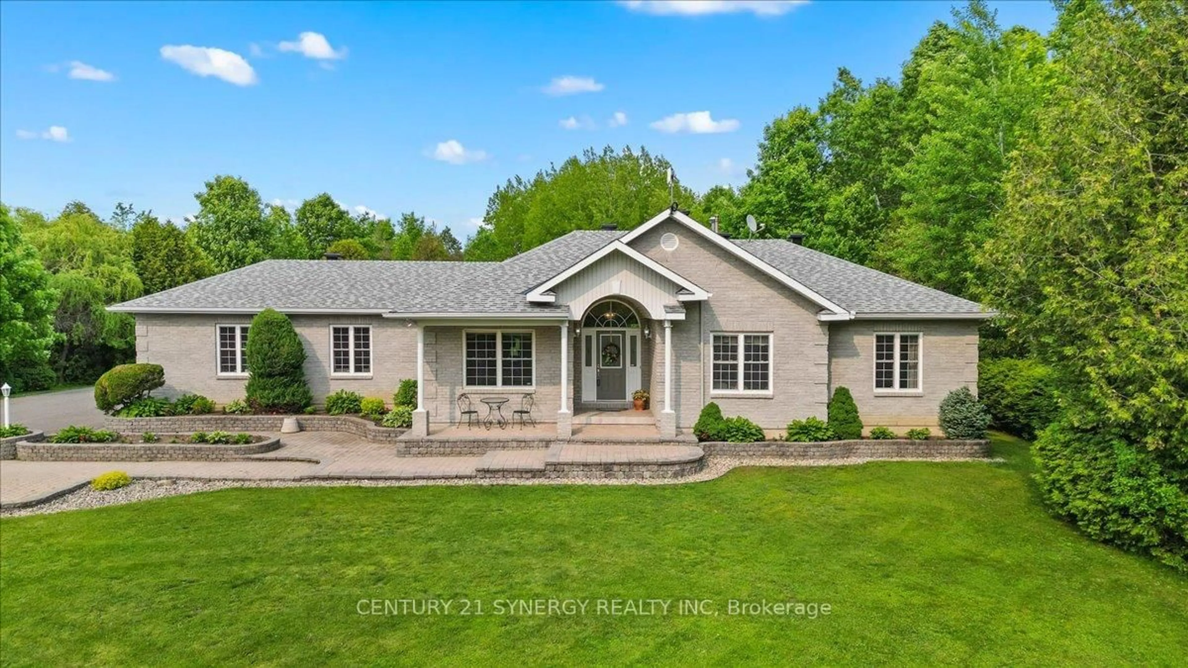 Home with vinyl exterior material, unknown for 1921 Greys Creek Rd, Ottawa Ontario K4P 1H7