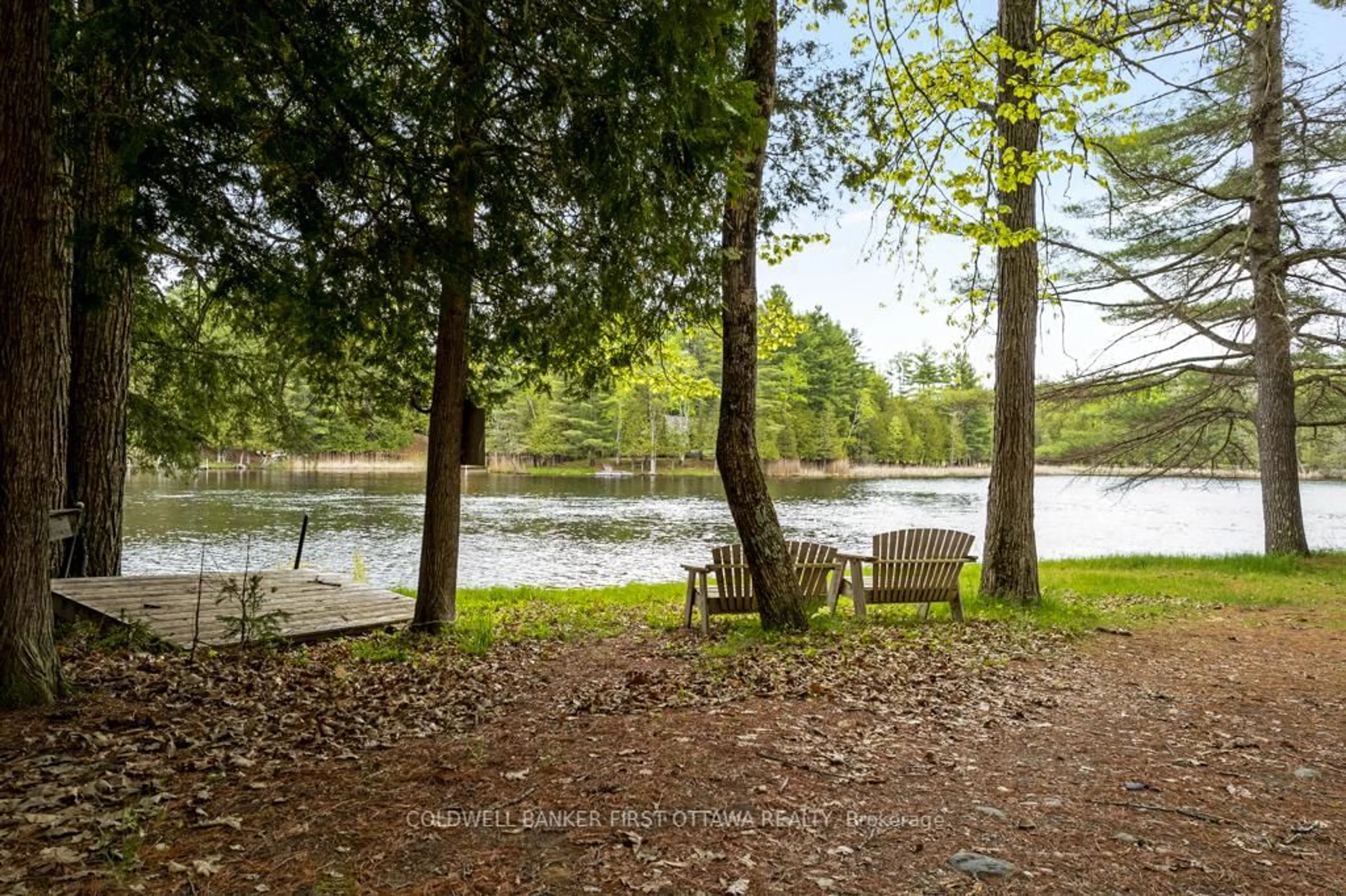 Patio, water/lake/river/ocean view for 1036 Palmerston Cres, Snow Road Station Ontario K0H 2R0
