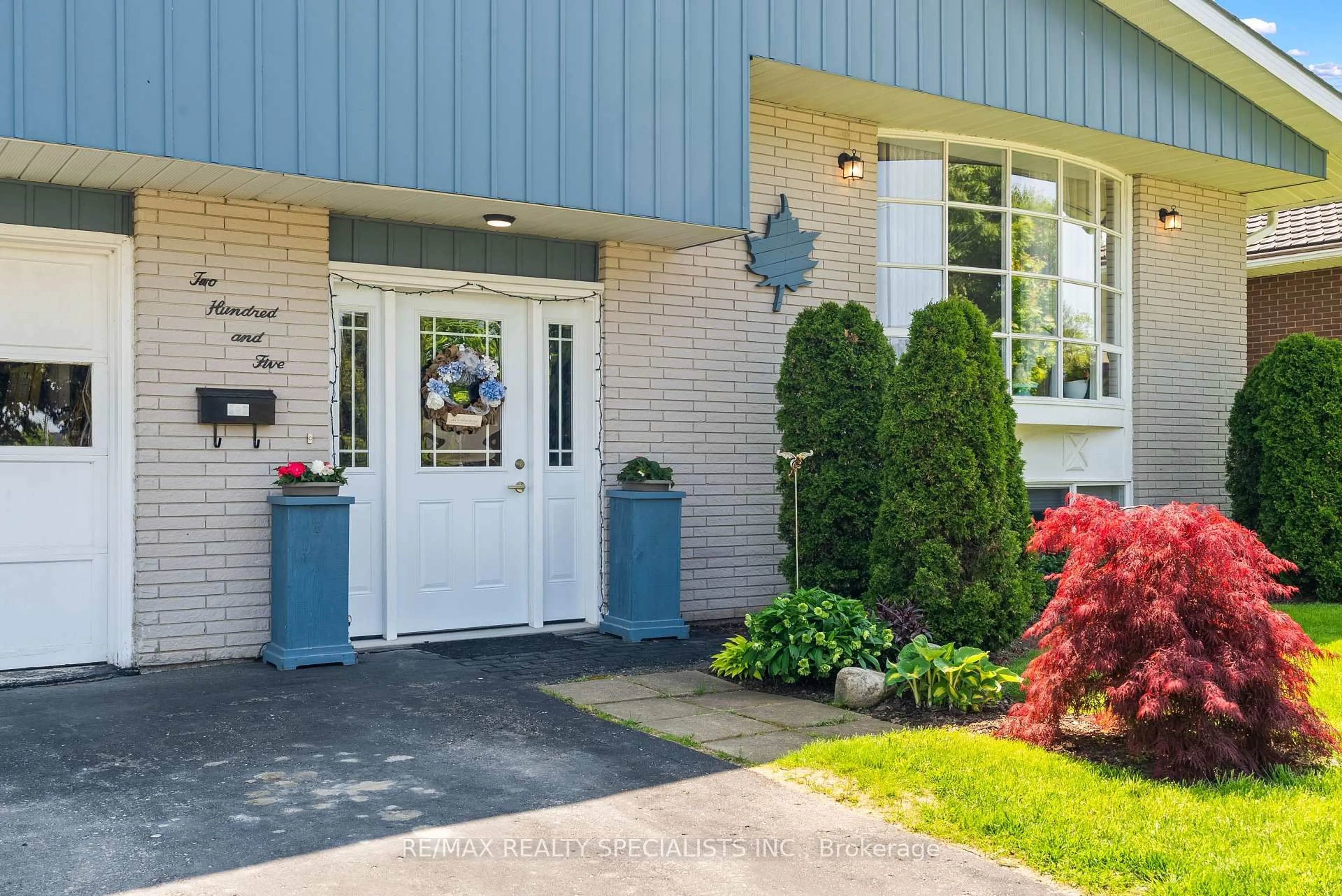Unknown for 205 Byeland Dr, Wellington North Ontario N0G 2L2