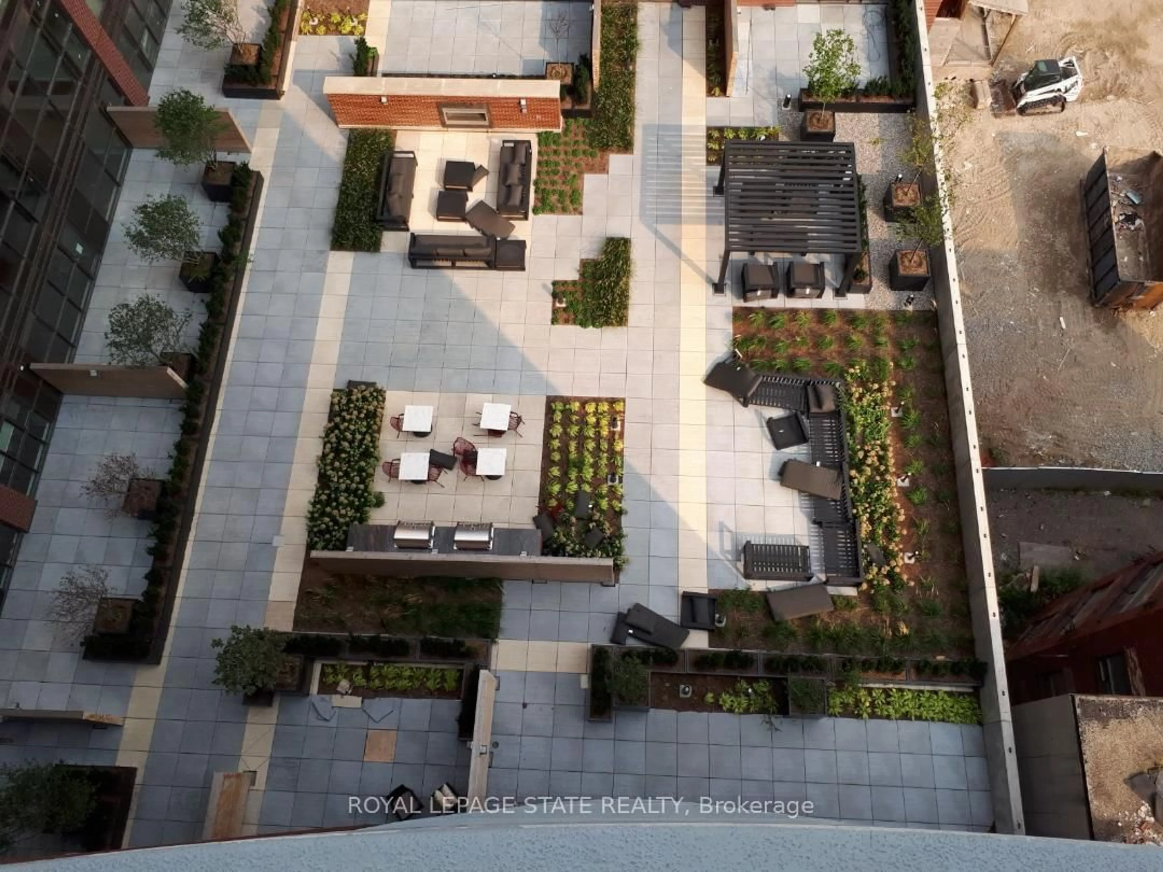 Patio, city buildings view from balcony for 112 King St #1109, Hamilton Ontario L8N 1A8