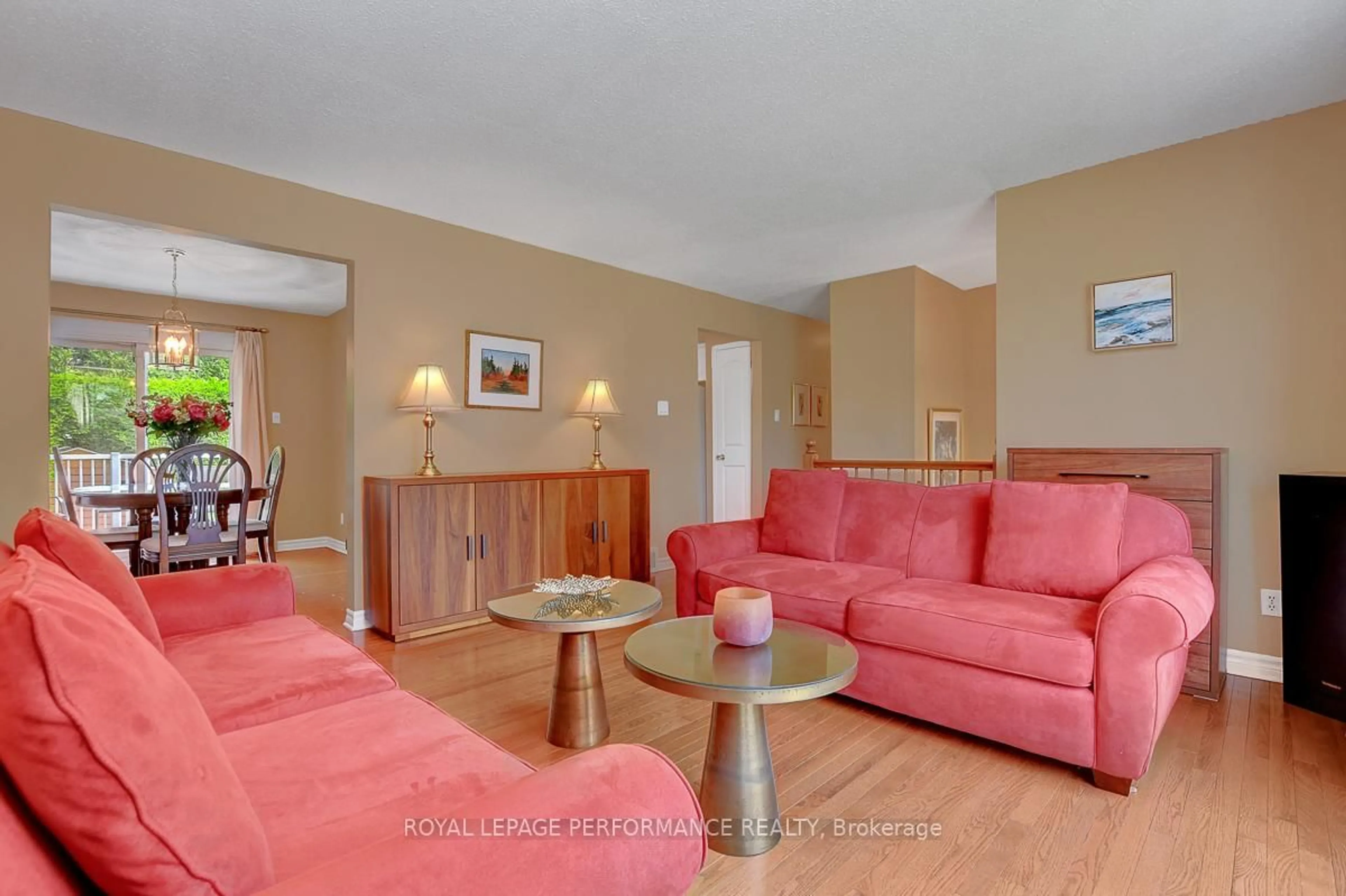 Living room with furniture, unknown for 5 Veronica Pl, Ottawa Ontario K2H 8M3