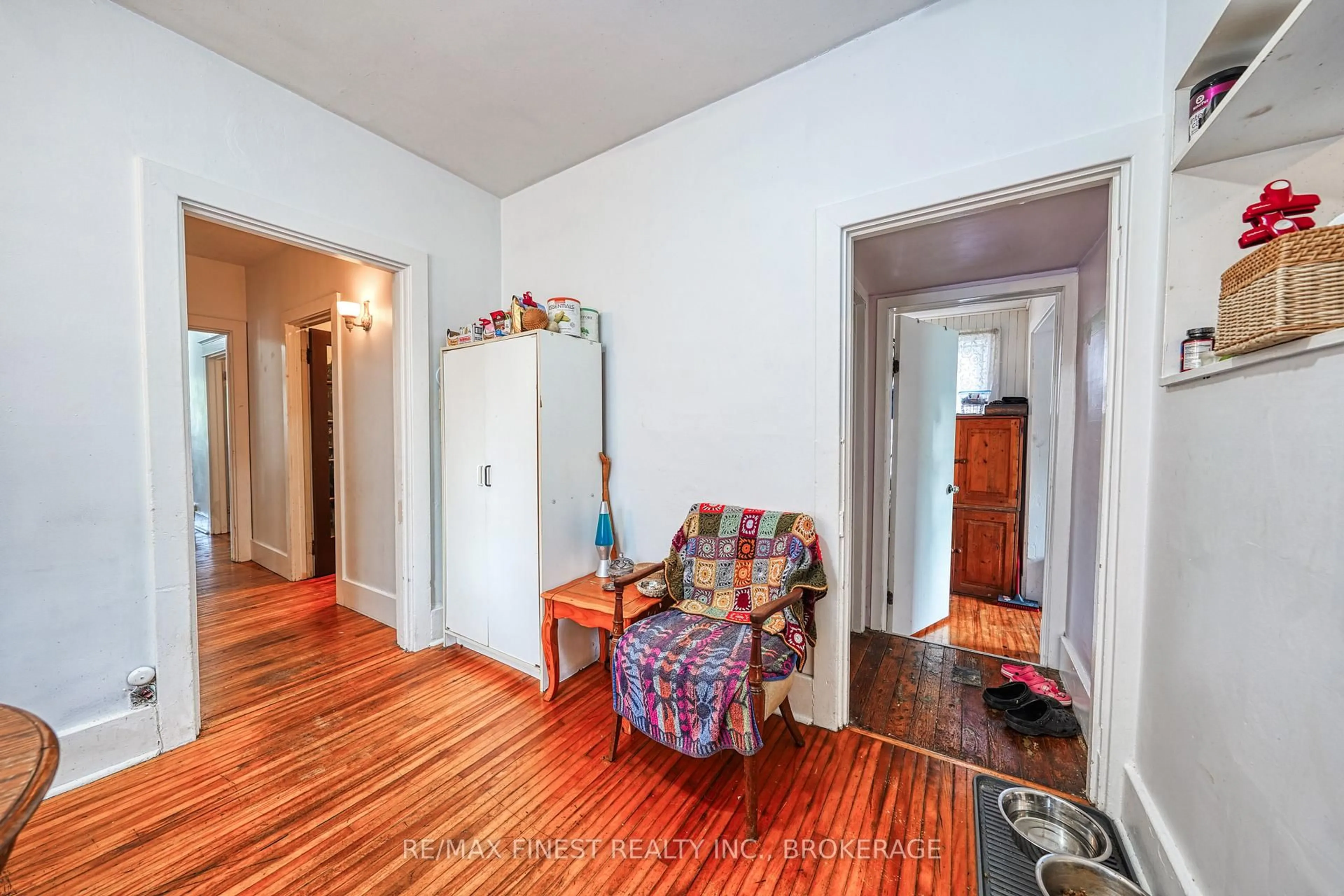 Unknown for 434 Alfred St, Kingston Ontario K7K 4H9