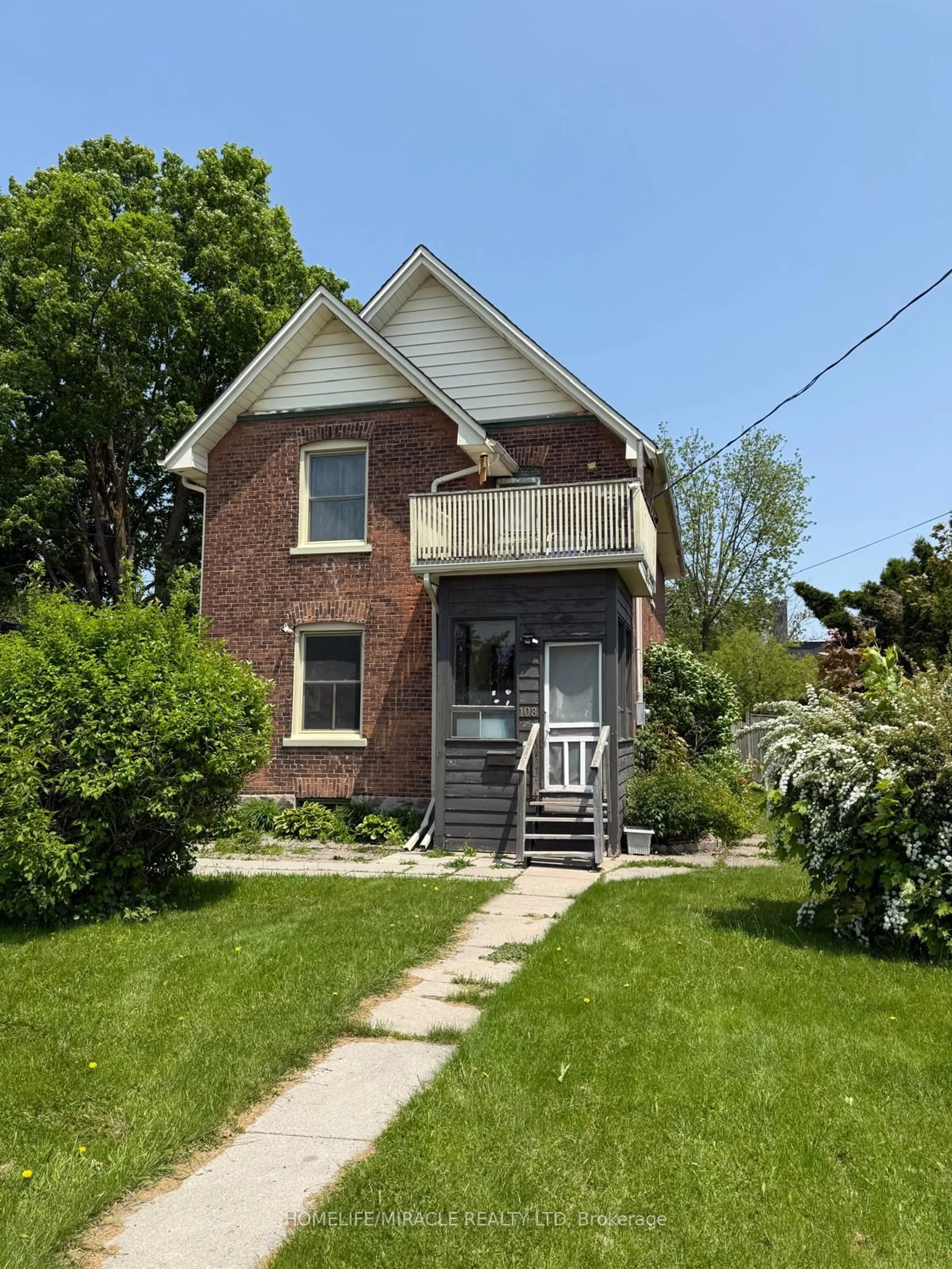 Home with brick exterior material, street for 108 Lindsay St, Kawartha Lakes Ontario K9V 2M6