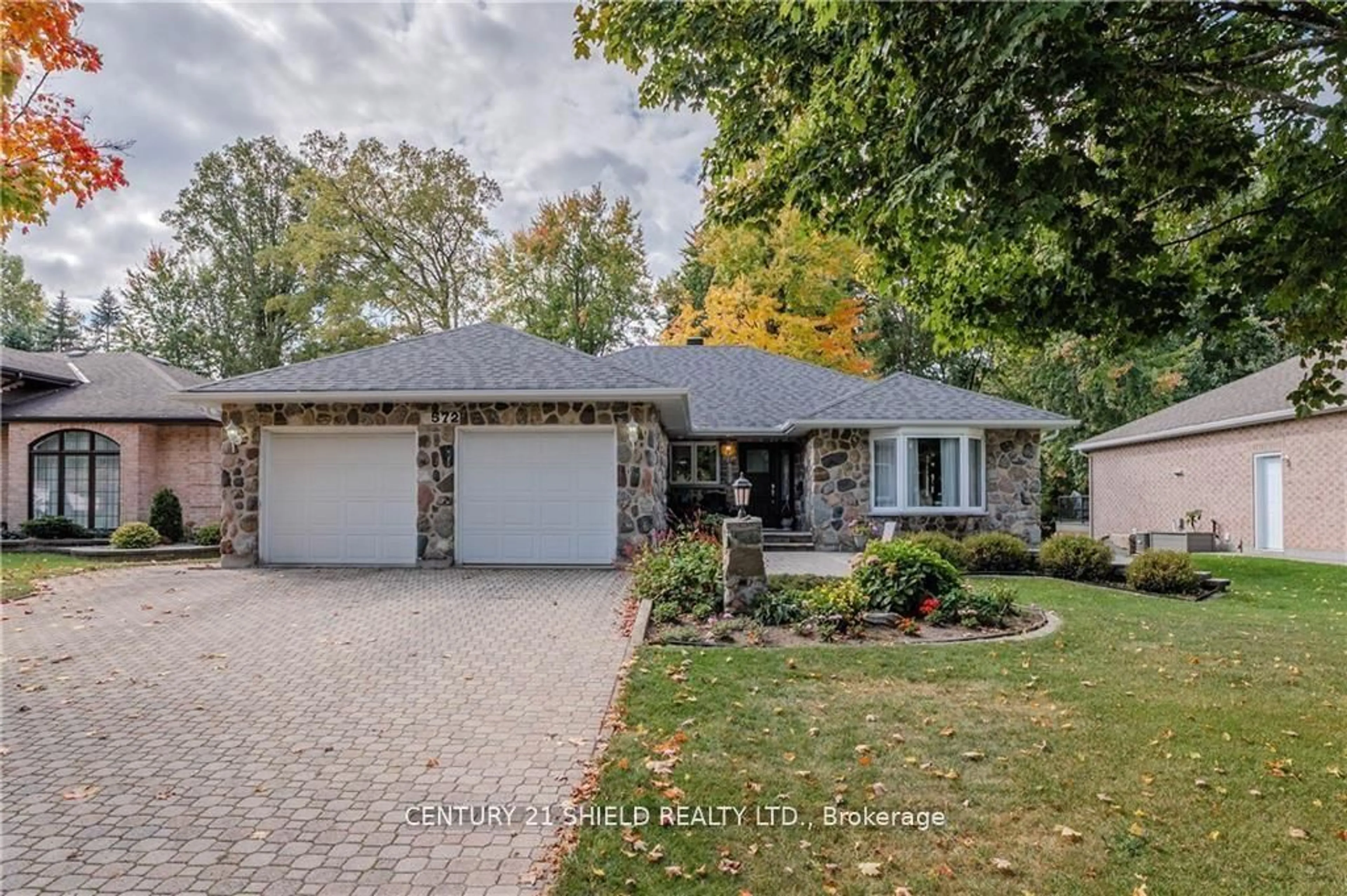 Home with brick exterior material, street for 572 DEAN Dr, Cornwall Ontario K6H 6Z6