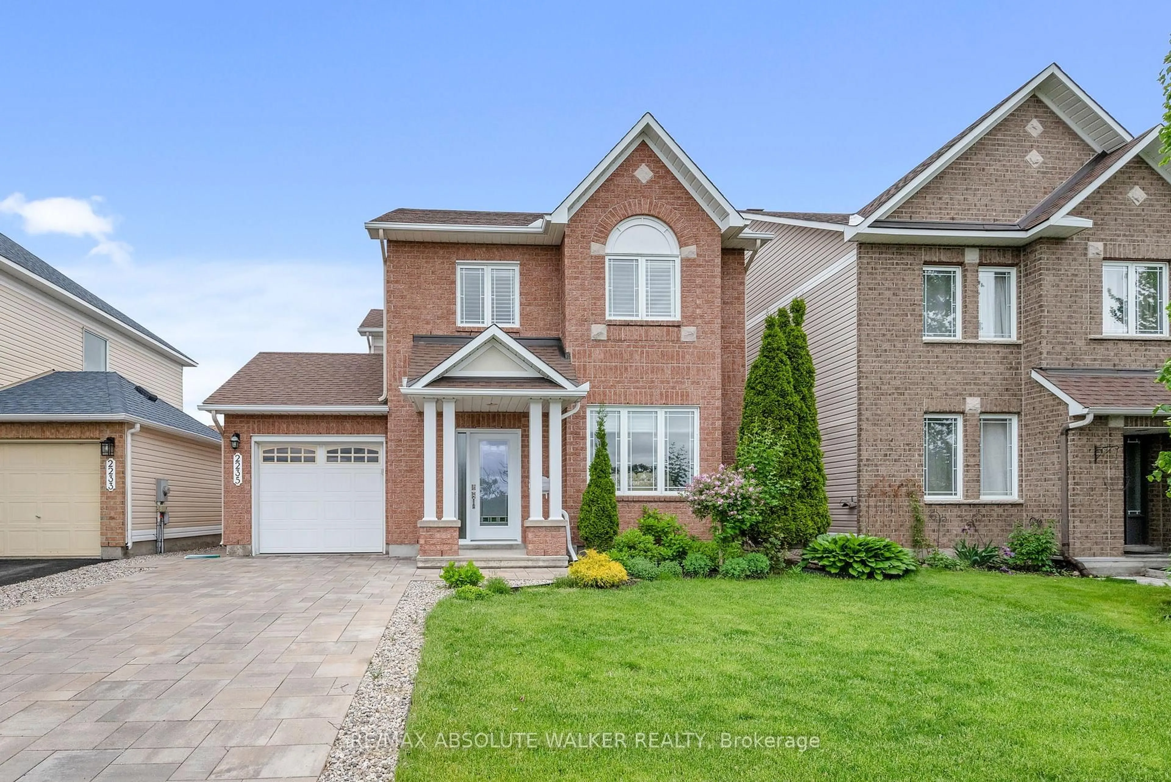 Home with brick exterior material, street for 2235 Esprit Dr, Ottawa Ontario K4A 4Z4