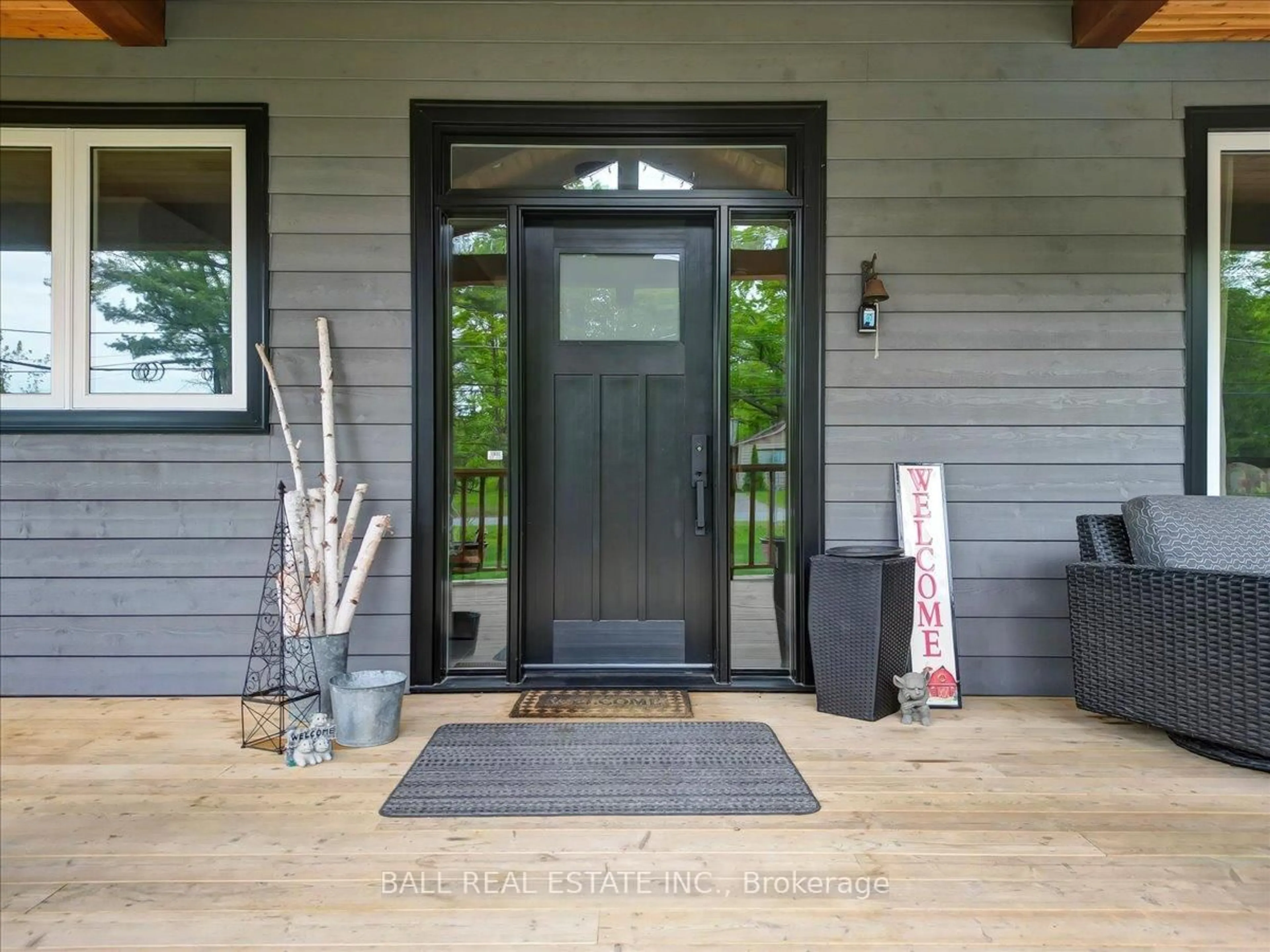 Indoor entryway for 18 Six Foot Bay Rd, Trent Lakes Ontario K0L 1J0